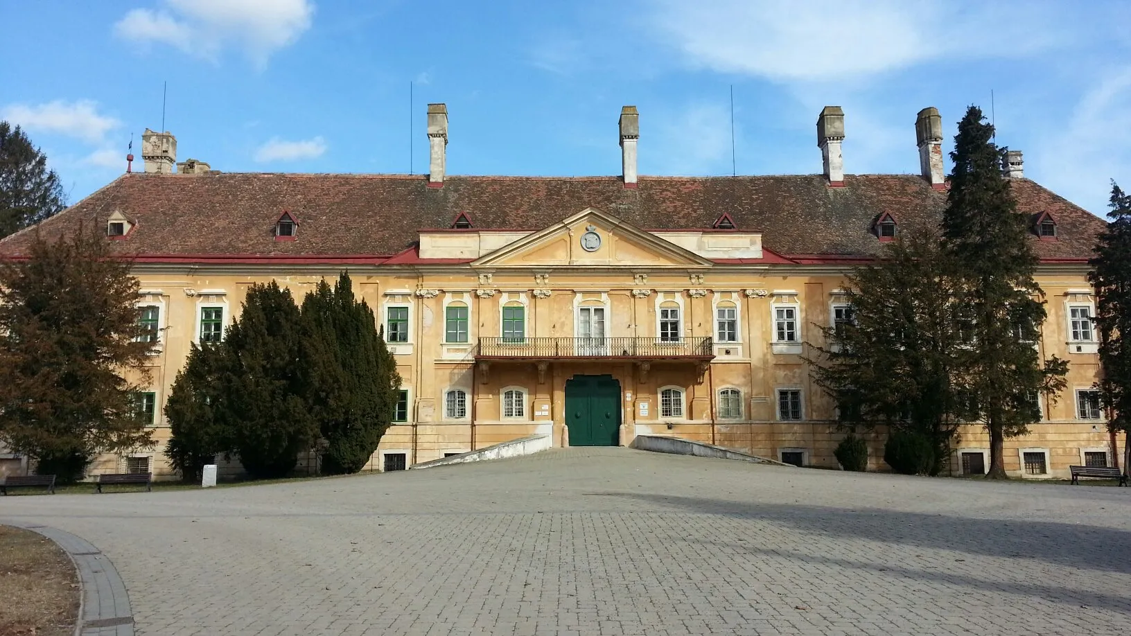 Photo showing: Kaštieľ v Zámockom Parku v Malackách