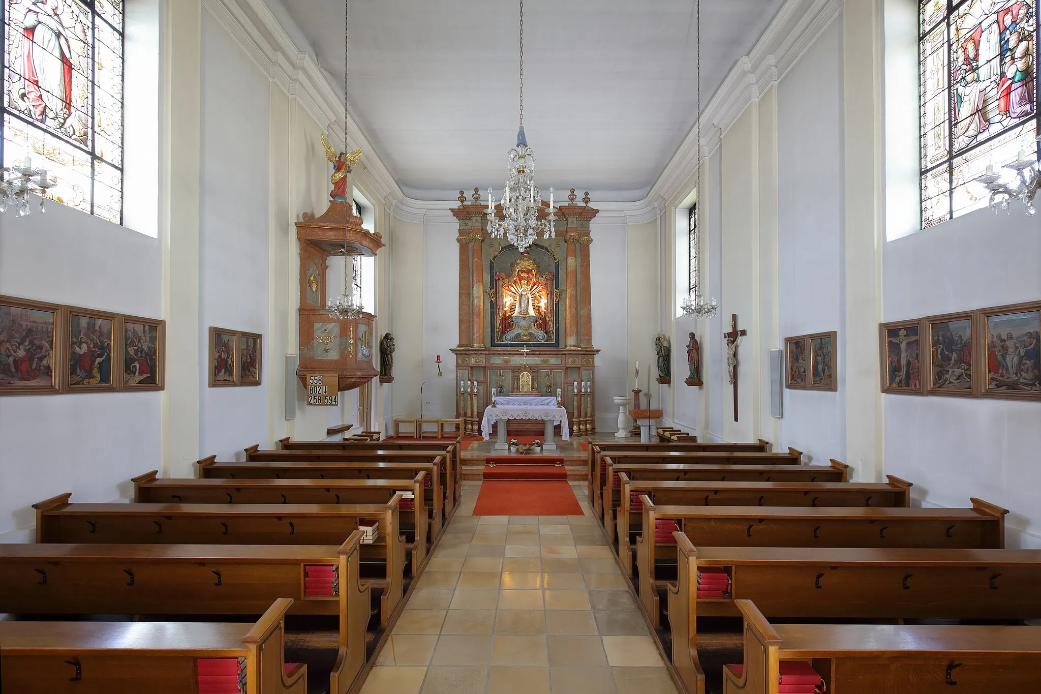 Photo showing: Interior view of the parish and pilgrimage church in Maria Ellend, Lower Austria.