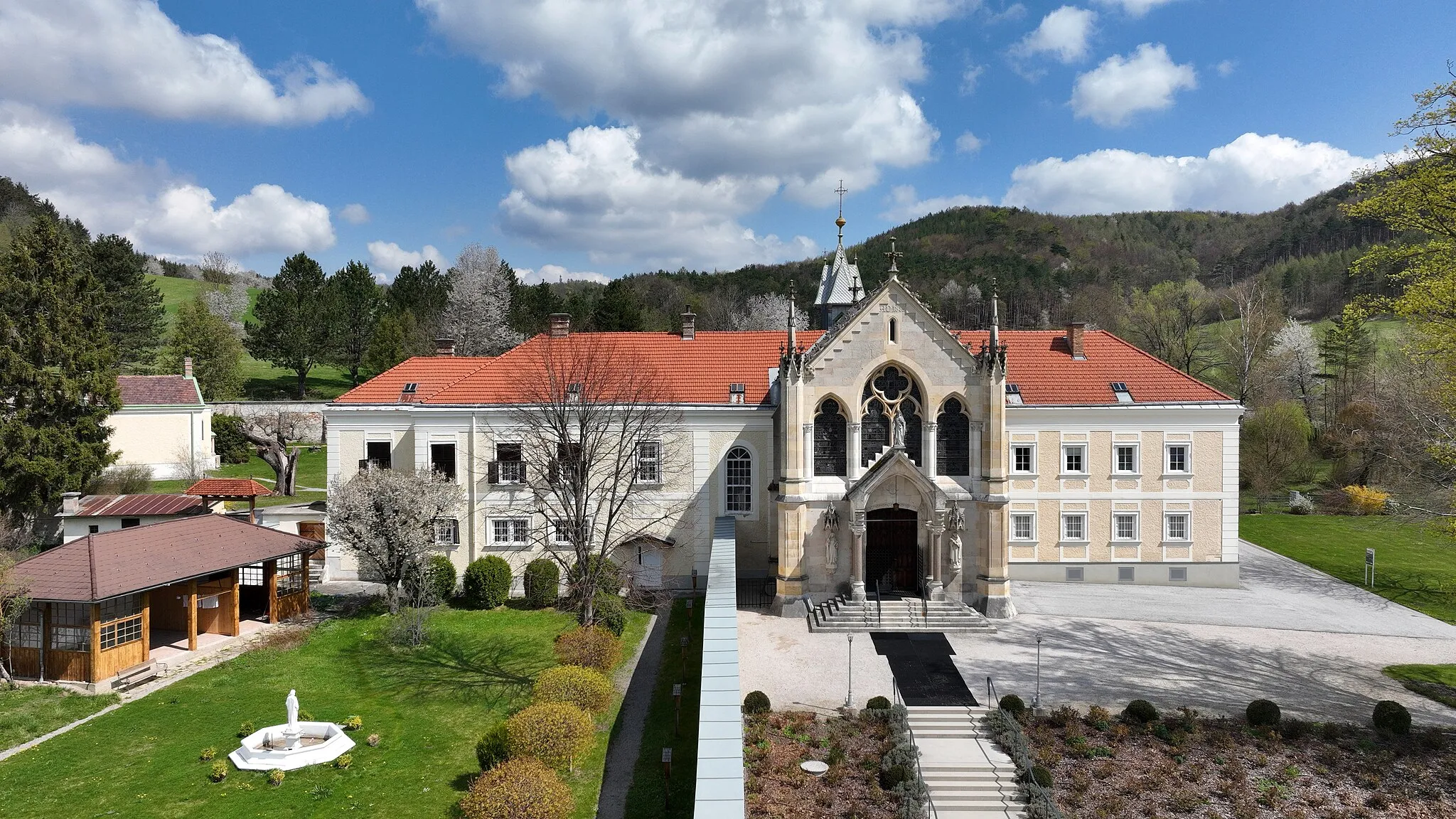 Photo showing: Carmelite Convent Mayerling, Lower Austria.