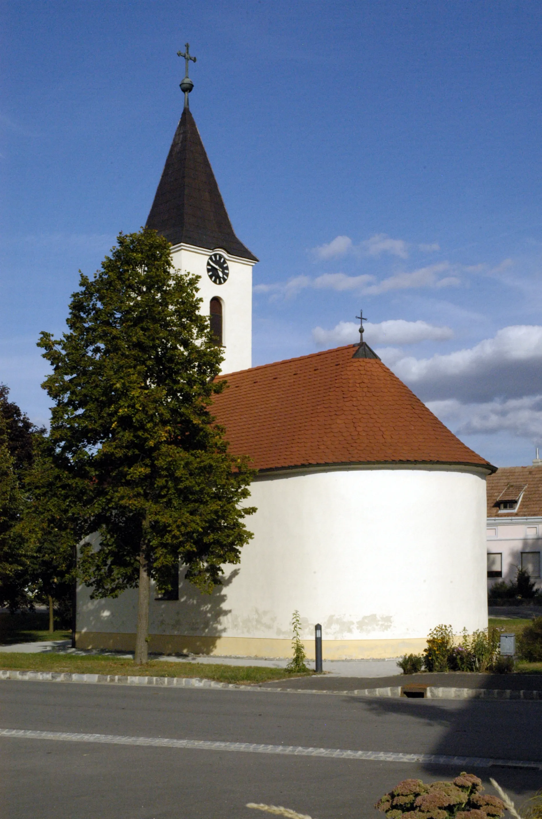Photo showing: Ortskapelle heilige Barbara in Kleinweikersdorf,Gemeinde Nappersdorf-Kammersddorf