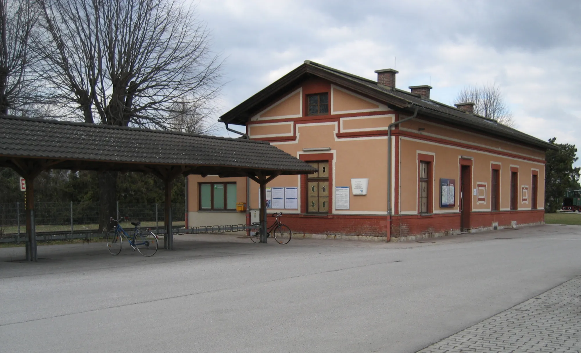 Photo showing: Bad Erlach train station in Lower Austria