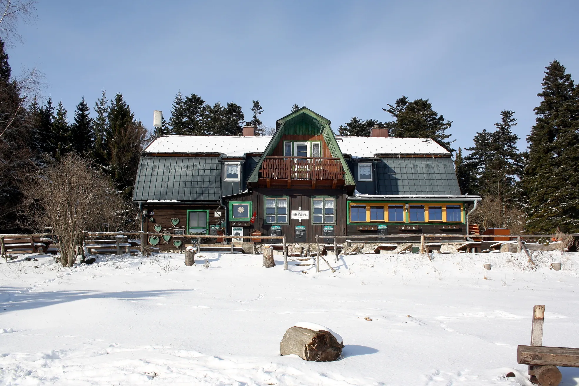 Photo showing: Das Hubertushaus auf der Hohen Wand in Niederösterreich.