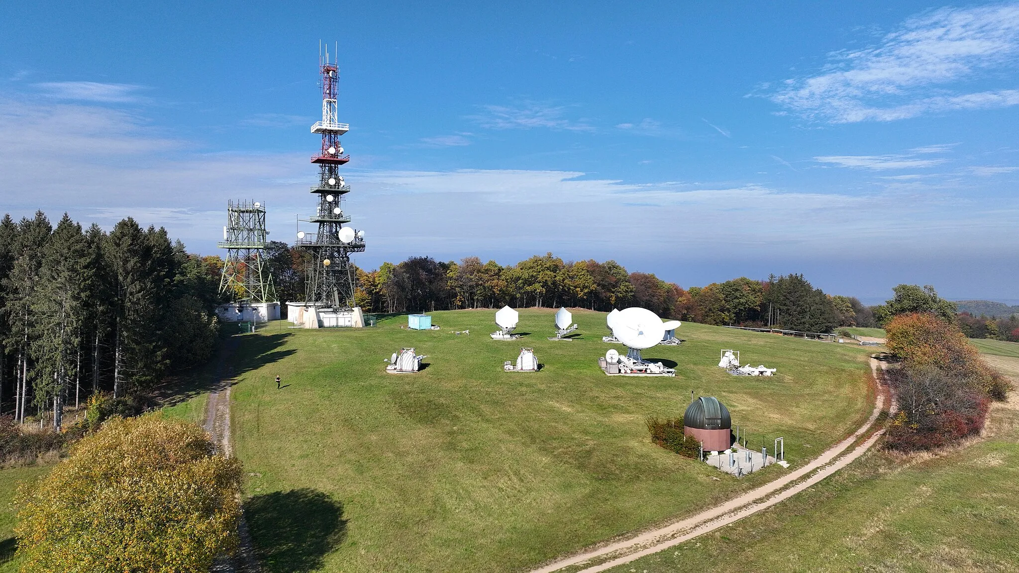 Photo showing: South view of the summit area of the Brenntenriegel in Austria.