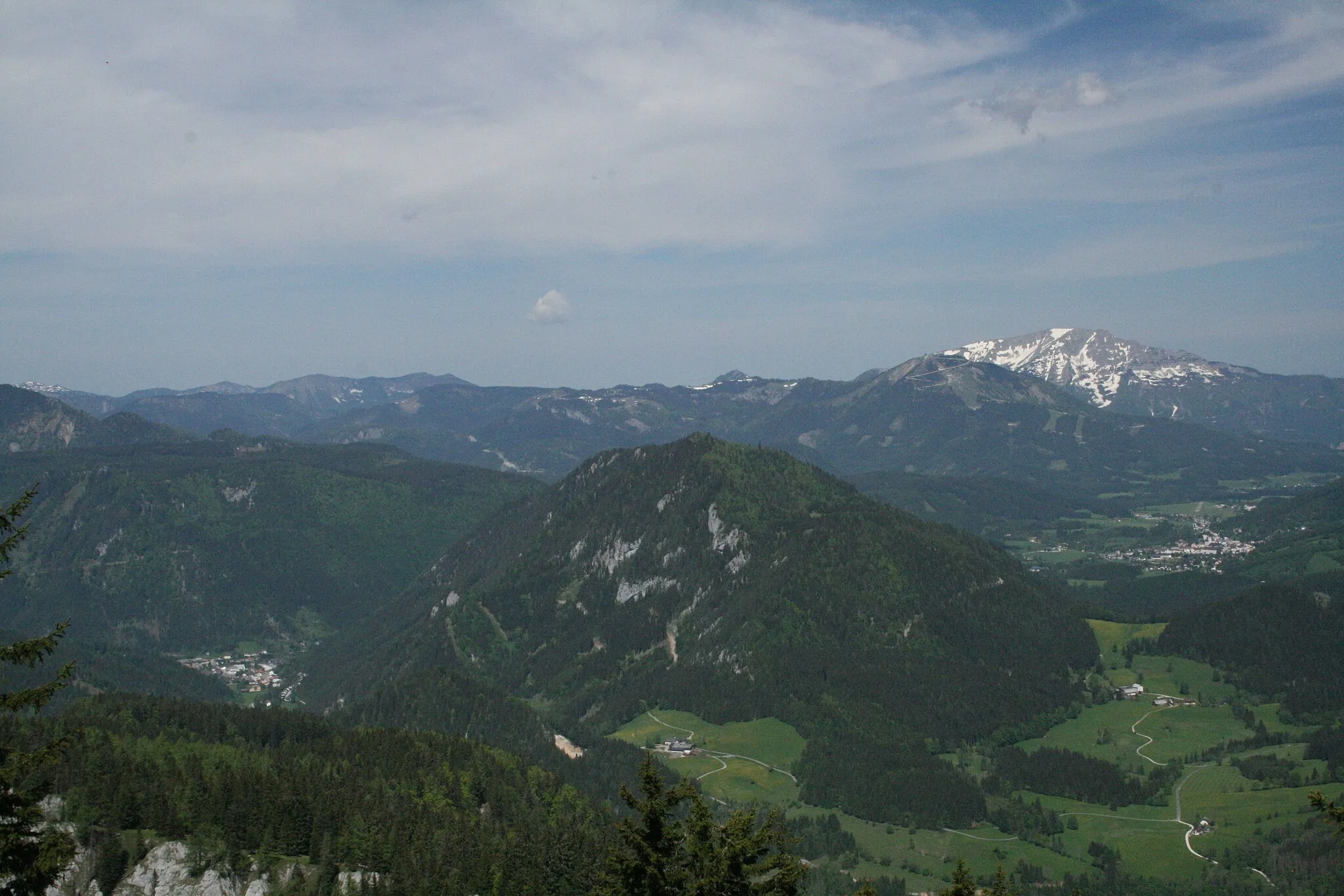 Photo showing: Mariazell, a city in Styria, Gußwerk, a village in Styria, and the Ötscher, a mountain in Lower Austria. Austria, Europe