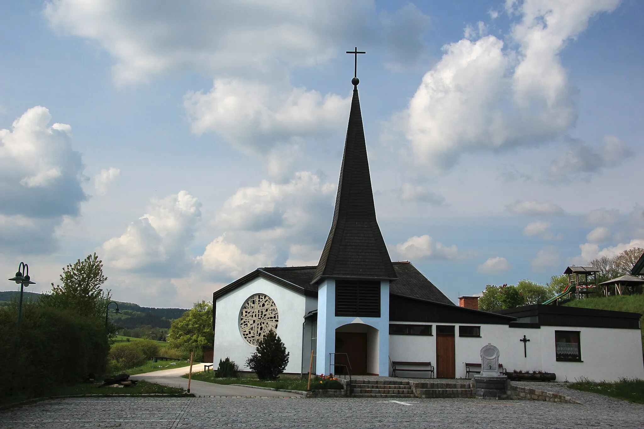 Photo showing: Kirche in Grub, Gemeinde Wienerwald