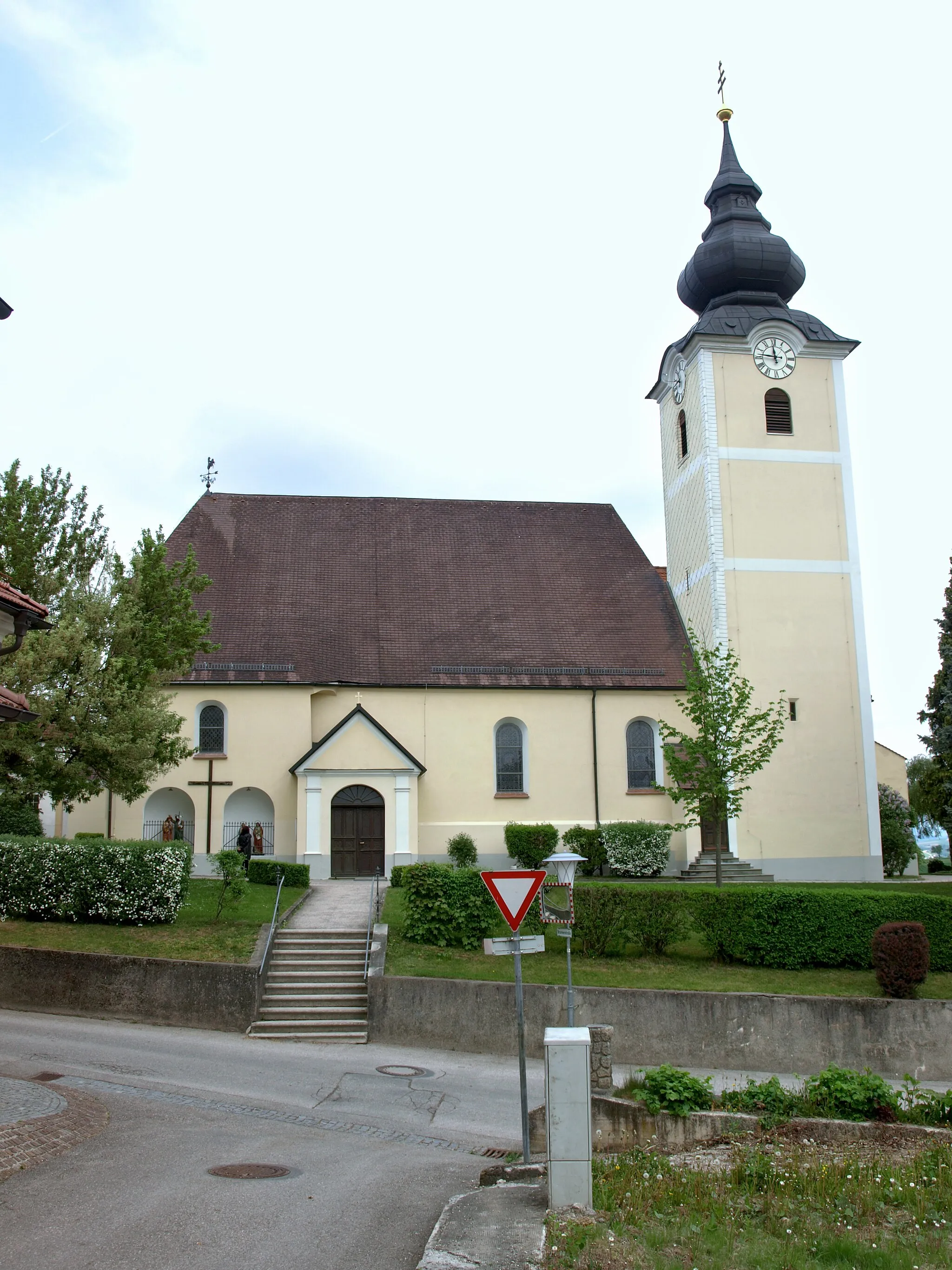Photo showing: Kath. Pfarrkirche hl. Johannes der Täufer
