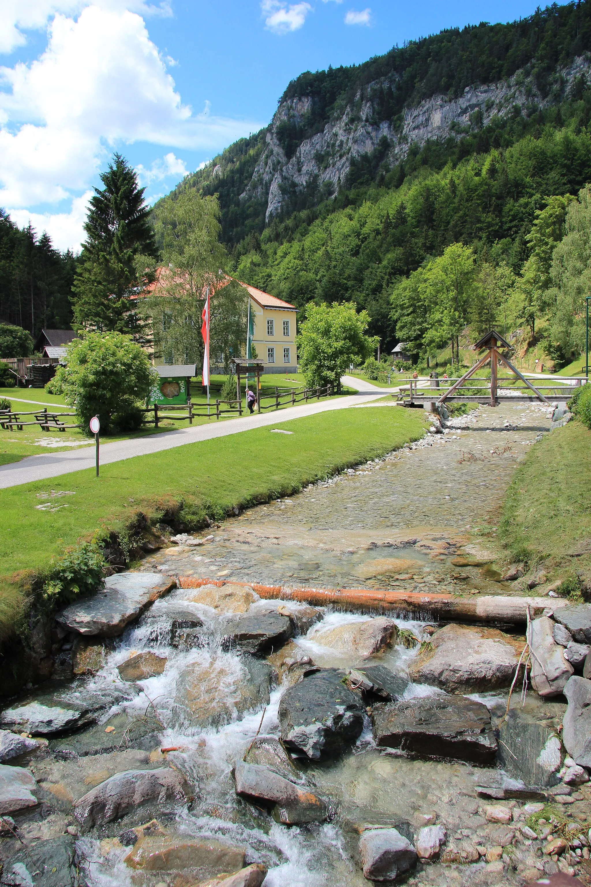 Photo showing: Naßwald, Gemeinde Schwarzau im Gebirge