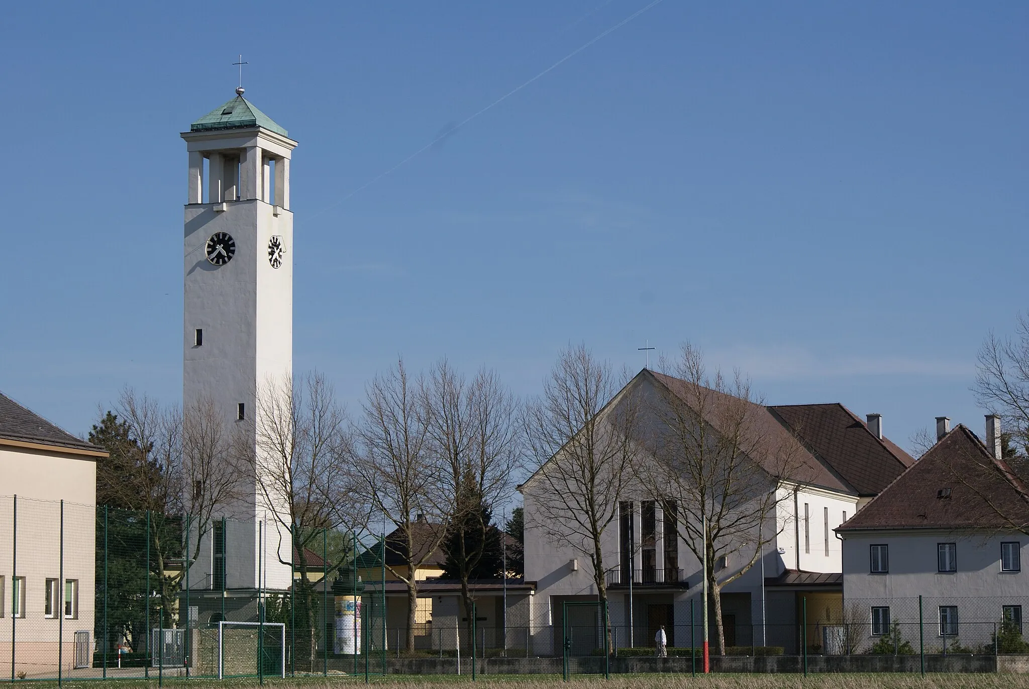 Photo showing: Die Kirche in St. Pölten - Wagram