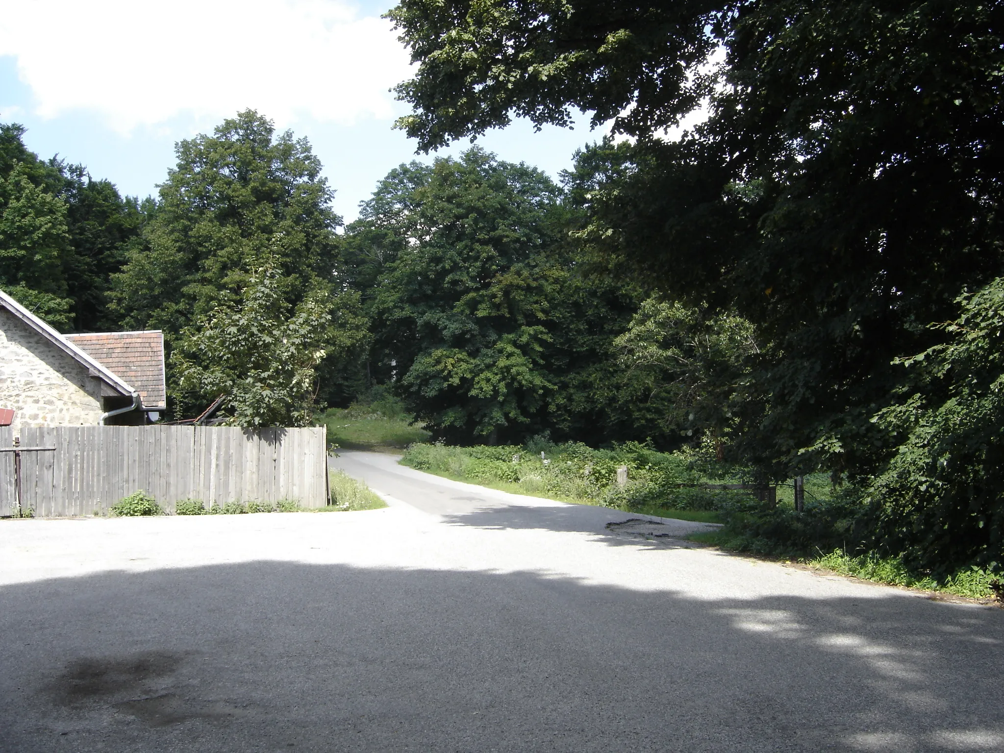 Photo showing: Biely kriz, Little Carpathians