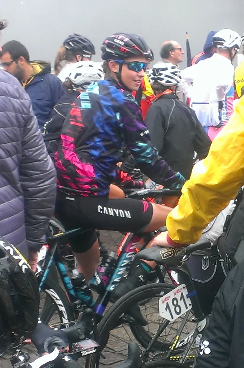 Photo showing: Start van de 3e en laatste etappe van de Lotto Belgium Tour 2017 in Geraardsbergen.