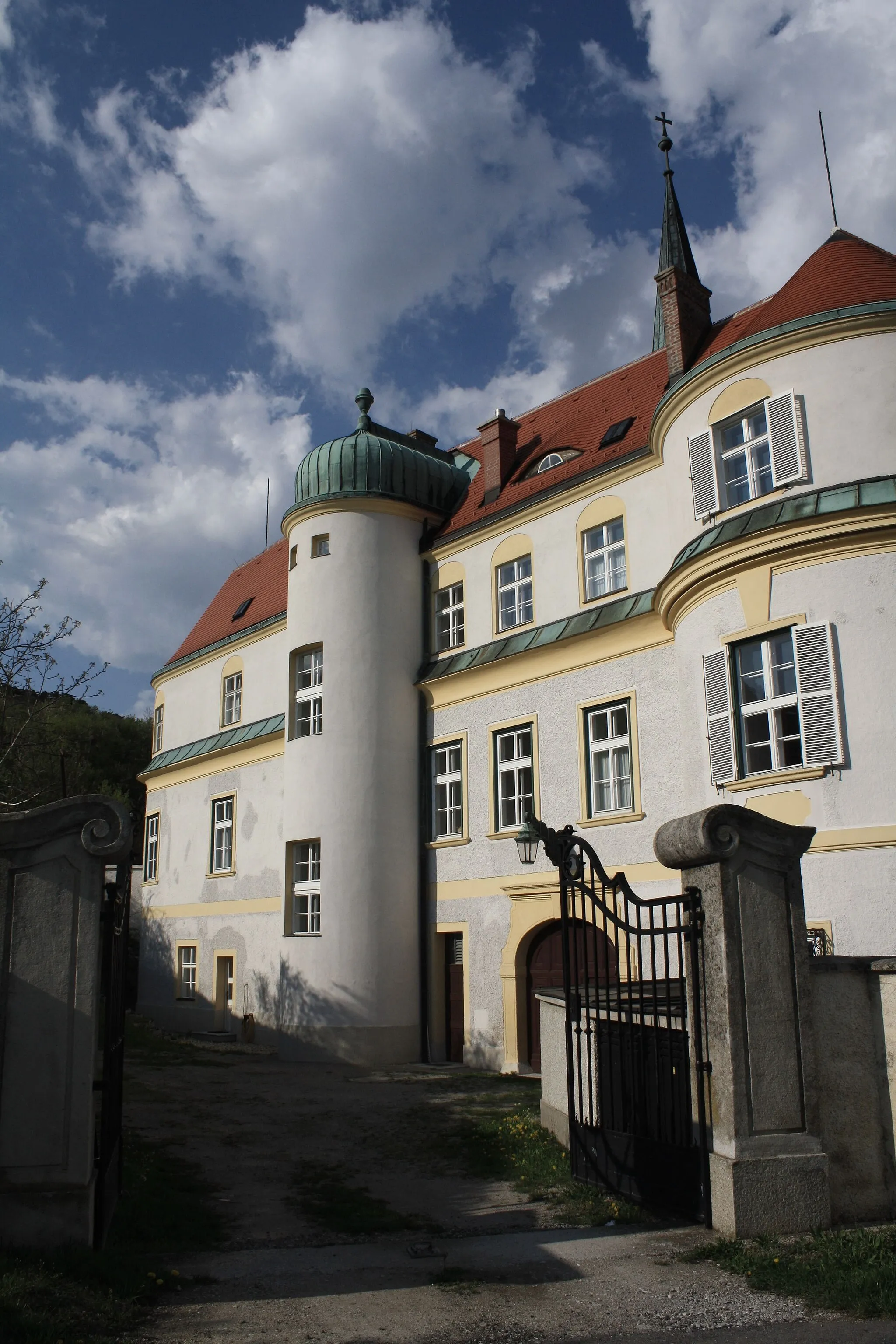 Photo showing: Deutschordensschloss in de:Gumpoldskirchen