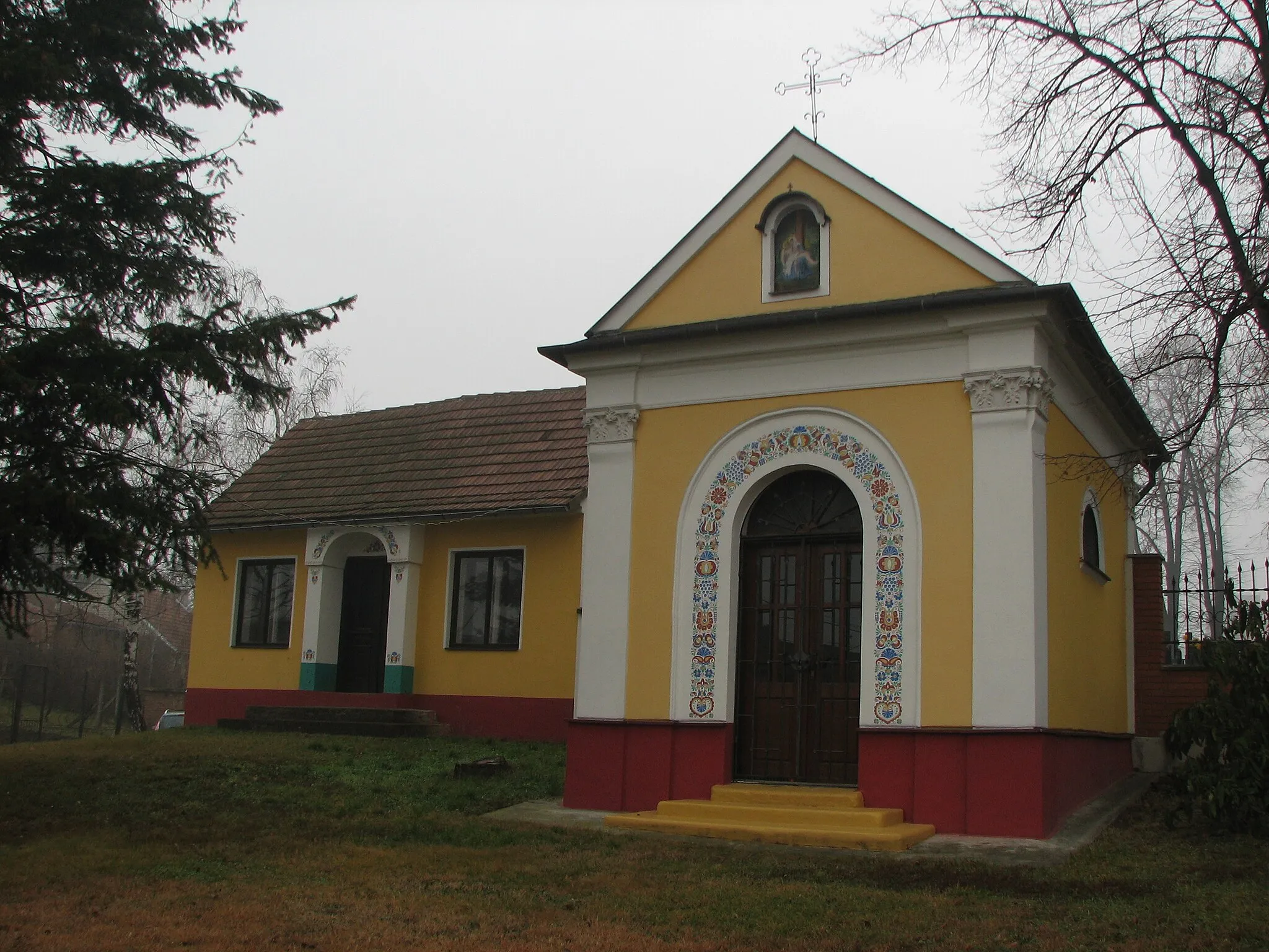 Photo showing: Mikulčice - St. Roch chapel