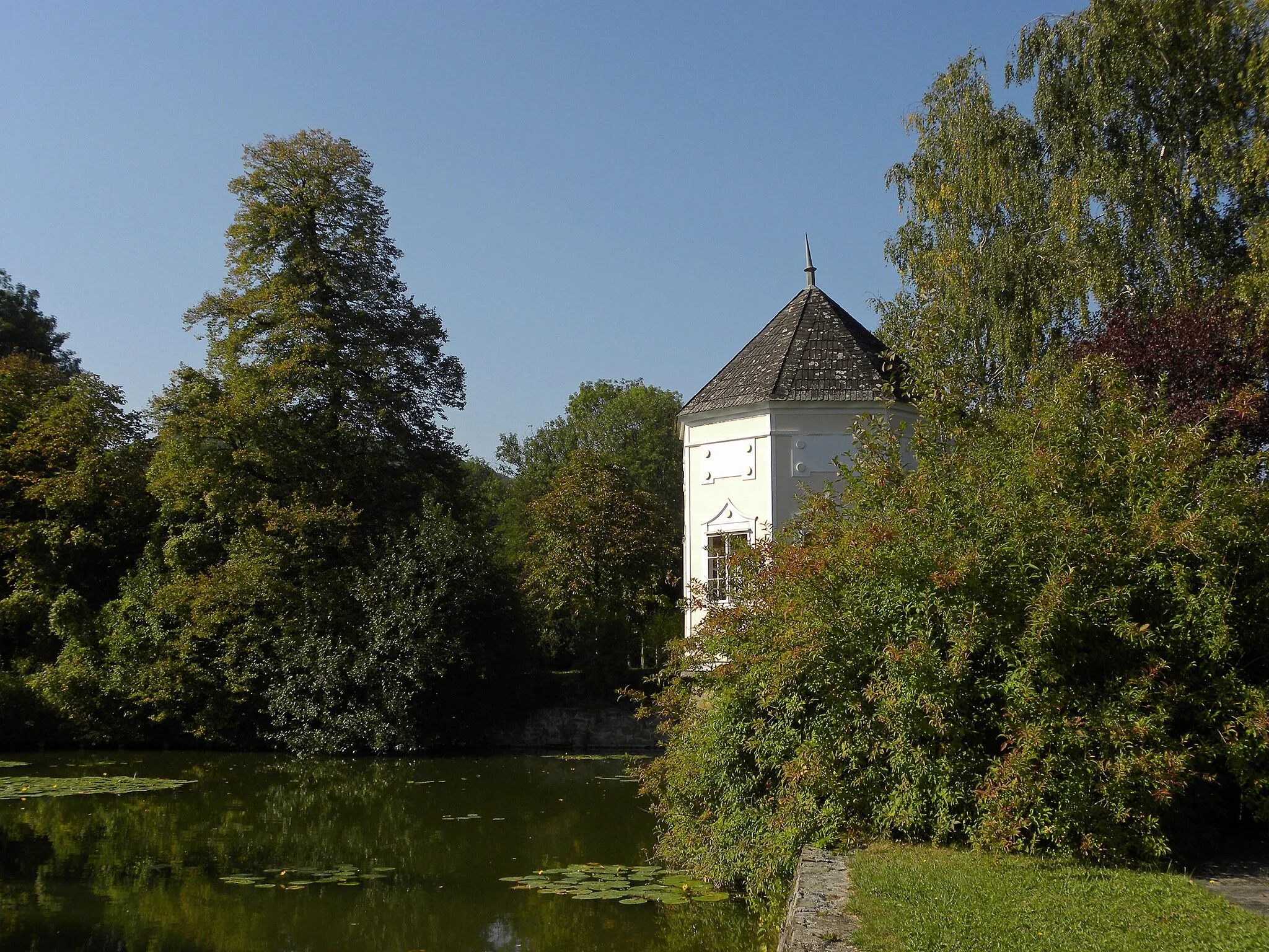 Photo showing: Schloss Laudon