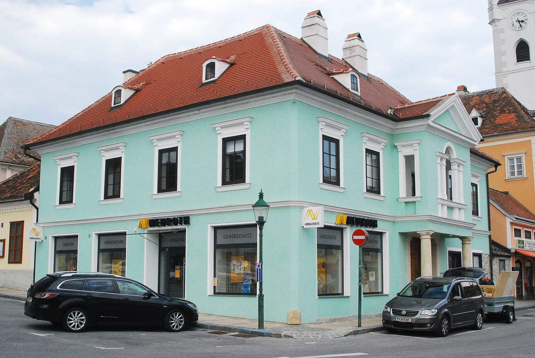 Photo showing: Wohn- und Geschäftshaus in Horn, Hauptplatz 20