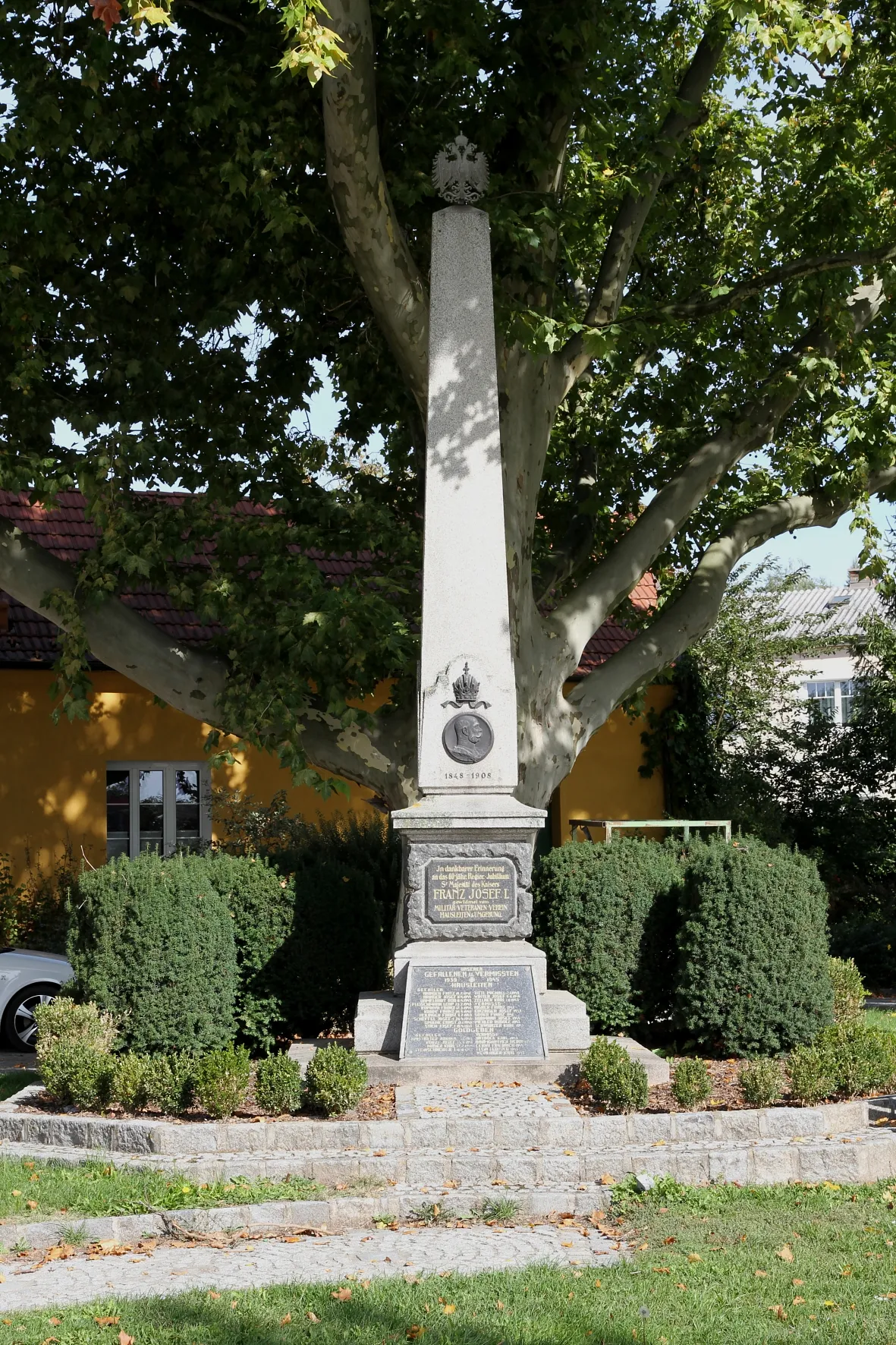 Photo showing: Das Franz-Josef-Denkmal nächst Hauptplatz in der niederösterreichischen Gemeinde Hausleiten.