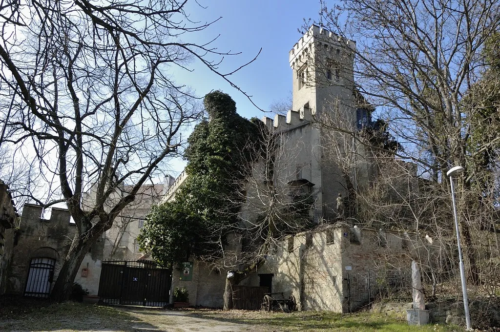 Photo showing: Schloss Matzen