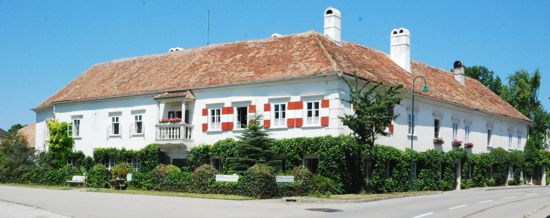 Photo showing: Schloss in Zogelsdorf in Niederösterreich