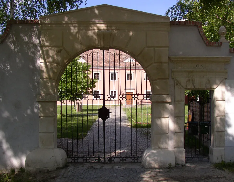 Photo showing: Summary
Beschreibung: de:Hollabrunn in Niederösterreich, Museum Alte Hofmühle
Fotograf: Herwig Reidlinger
Datum: Mai 2003