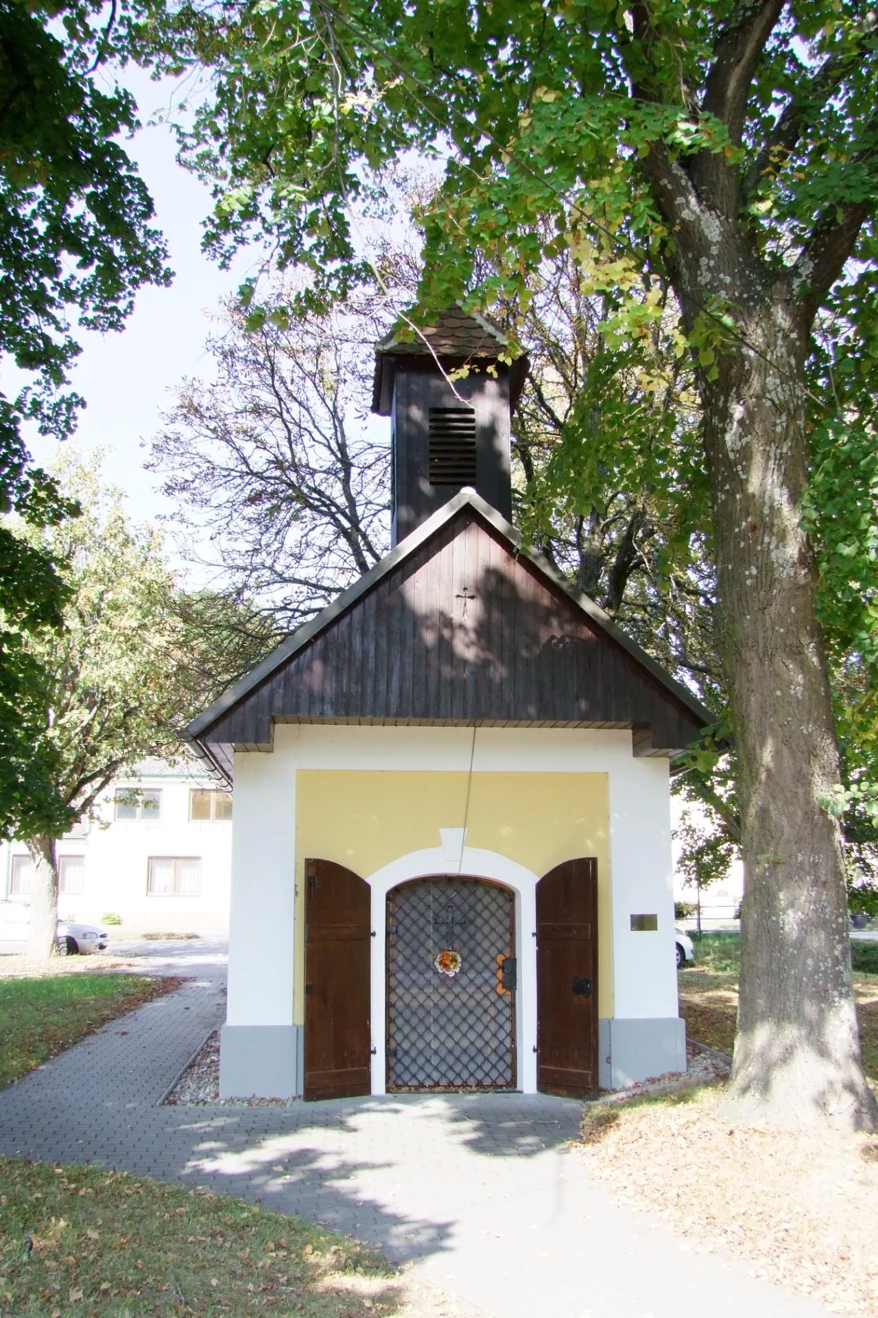 Photo showing: Ortskapelle Zum Guten Hirten