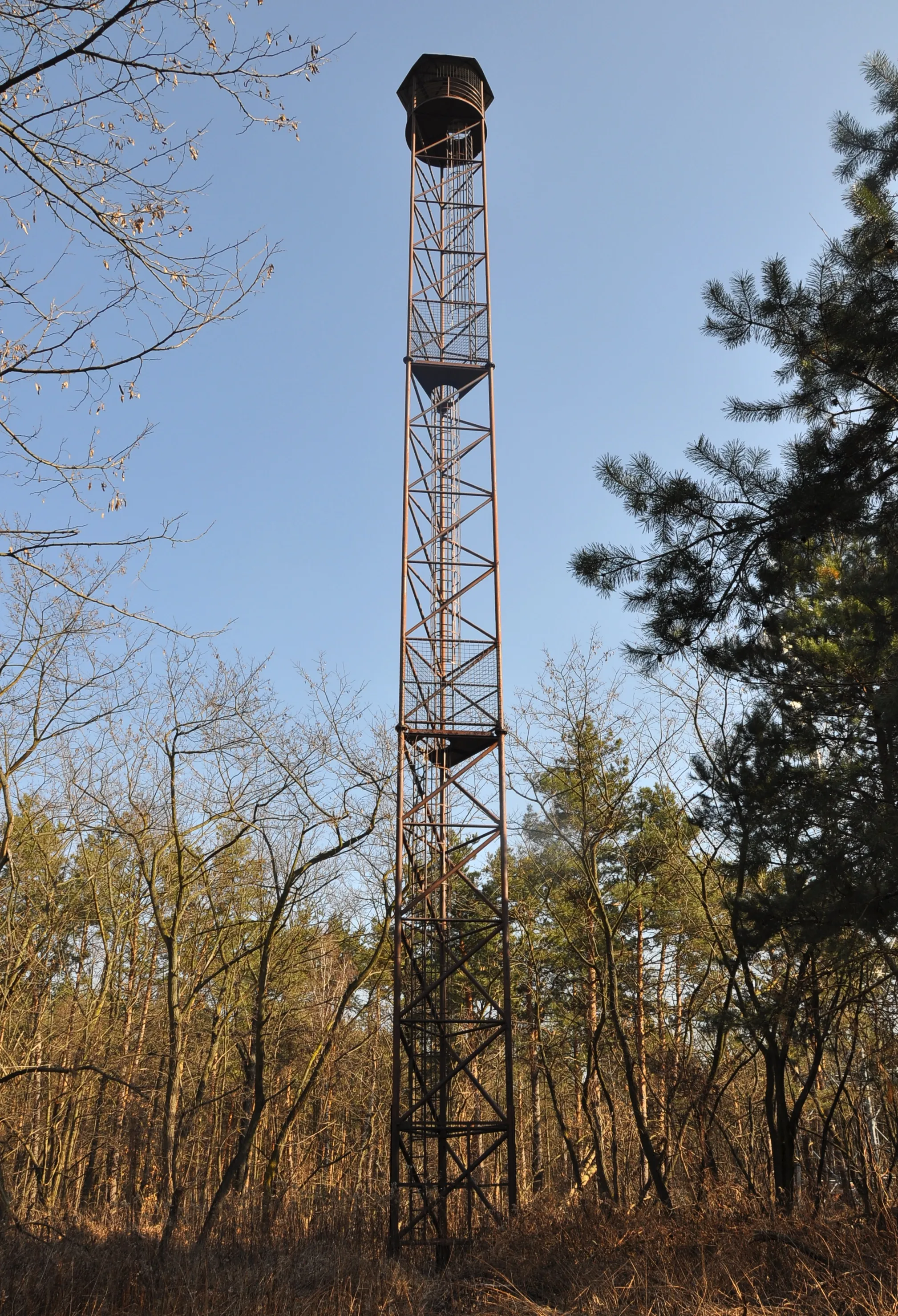 Photo showing: Observation tower in Kostolište-Vŕšok, Slovakia. March 2012.