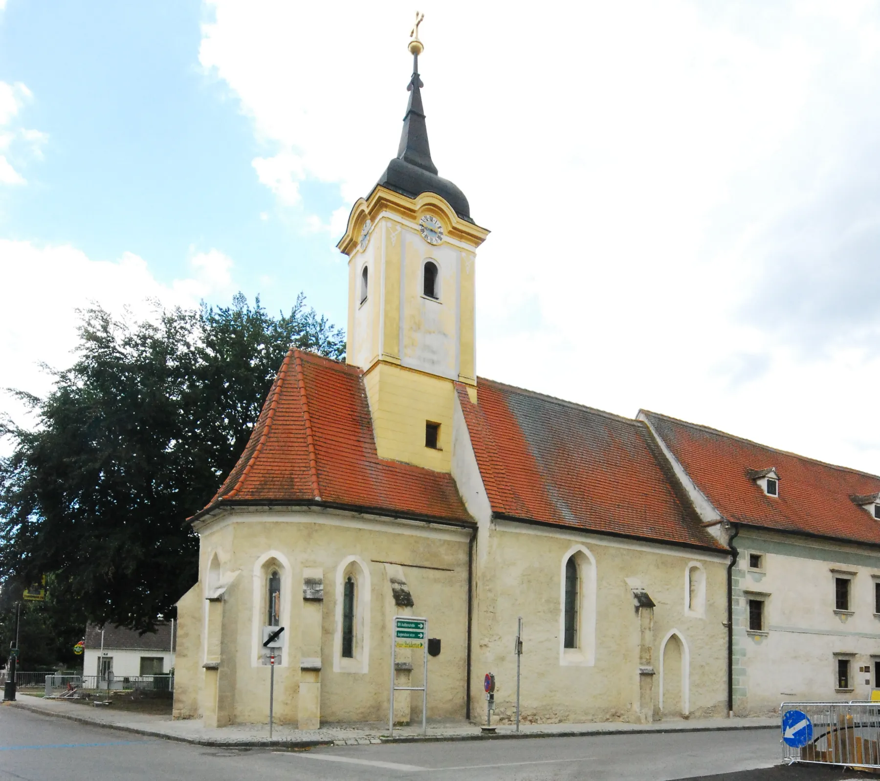 Photo showing: Bürgerspitalkapelle von Laa an der Thaya in Niederösterreich