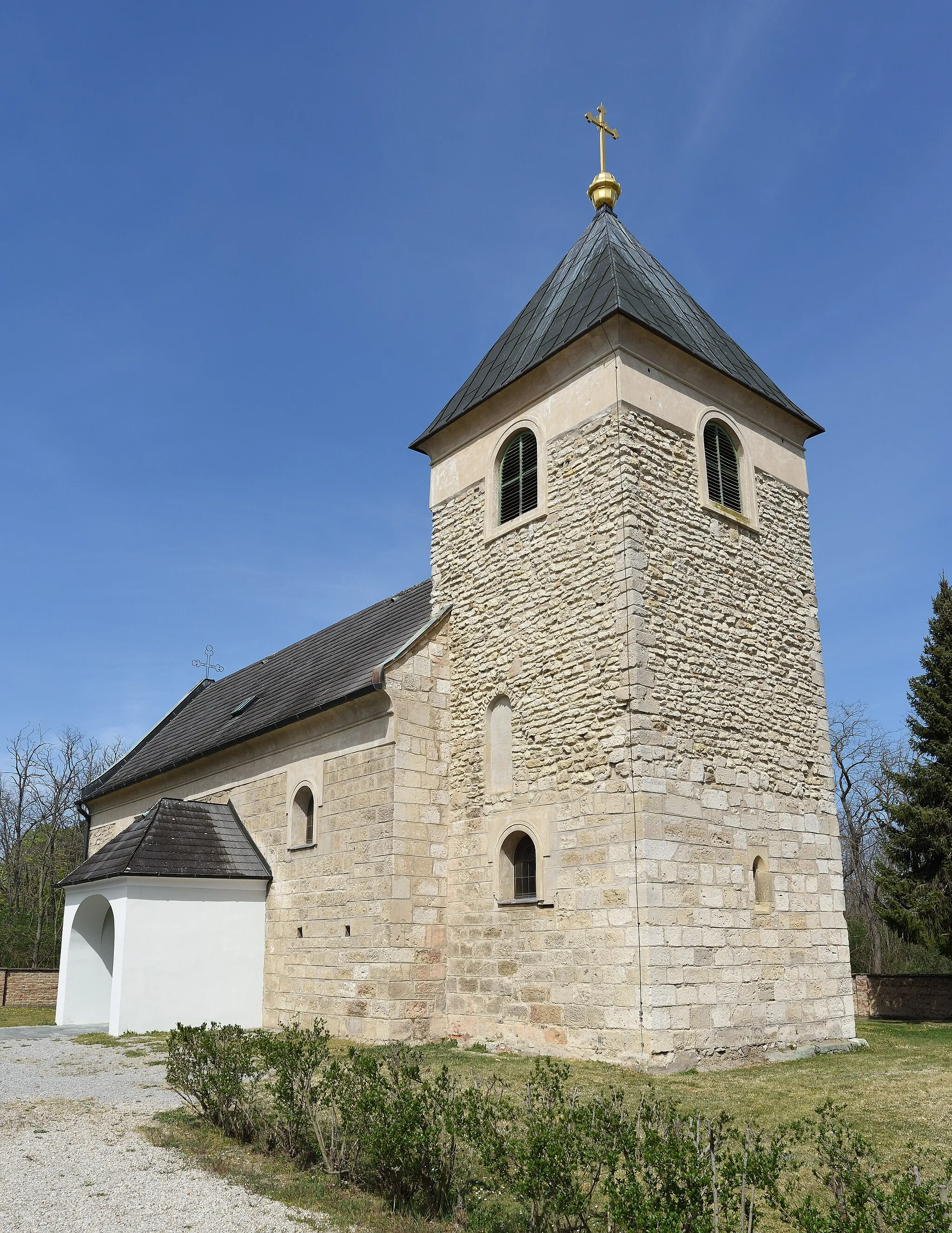 Photo showing: Catholic branch church at Baumgarten an der March, municipality Weiden an der March, Lower Austria, Austria