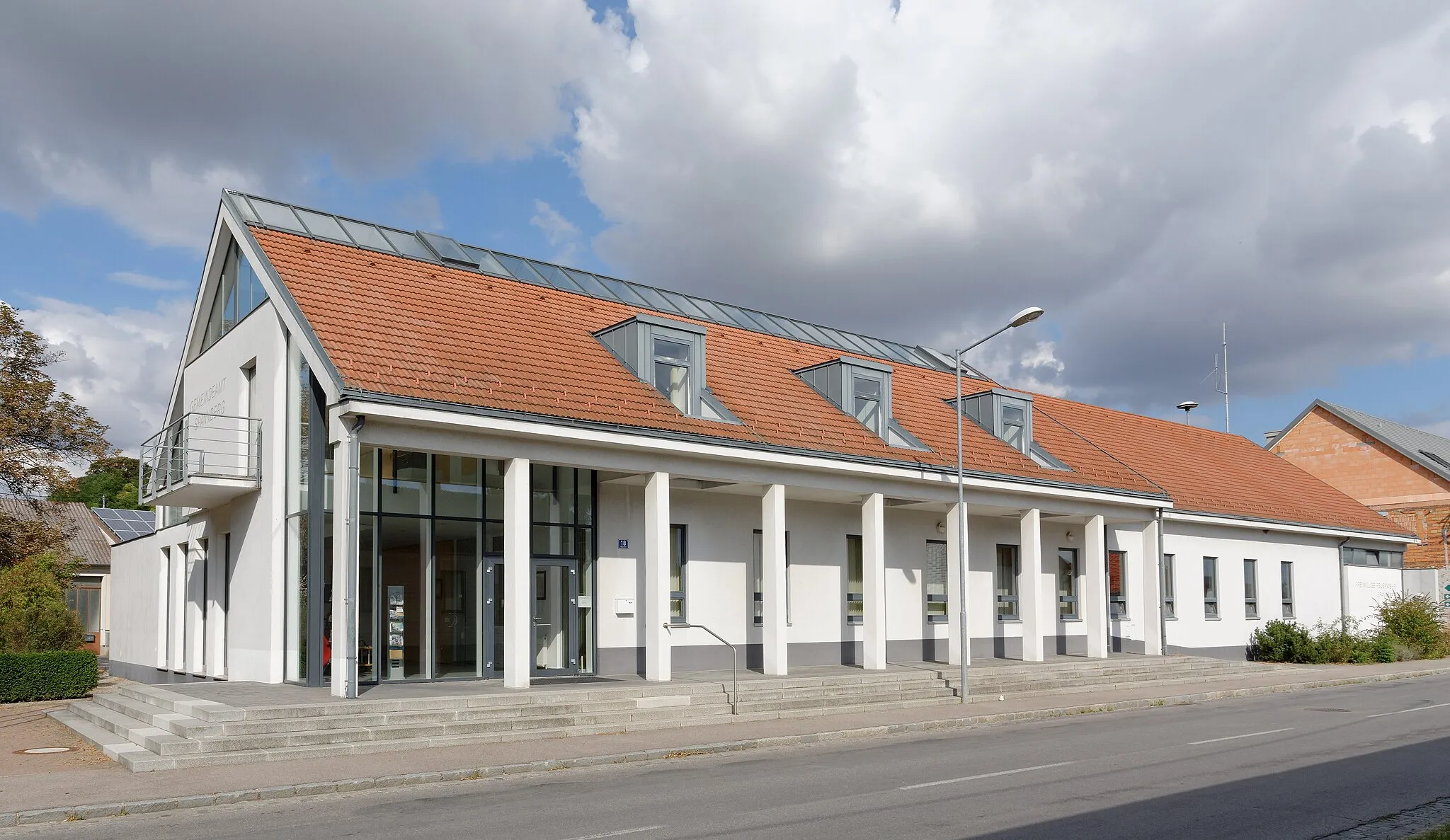 Photo showing: Municipal office in Spannberg, Lower Austria, Austria