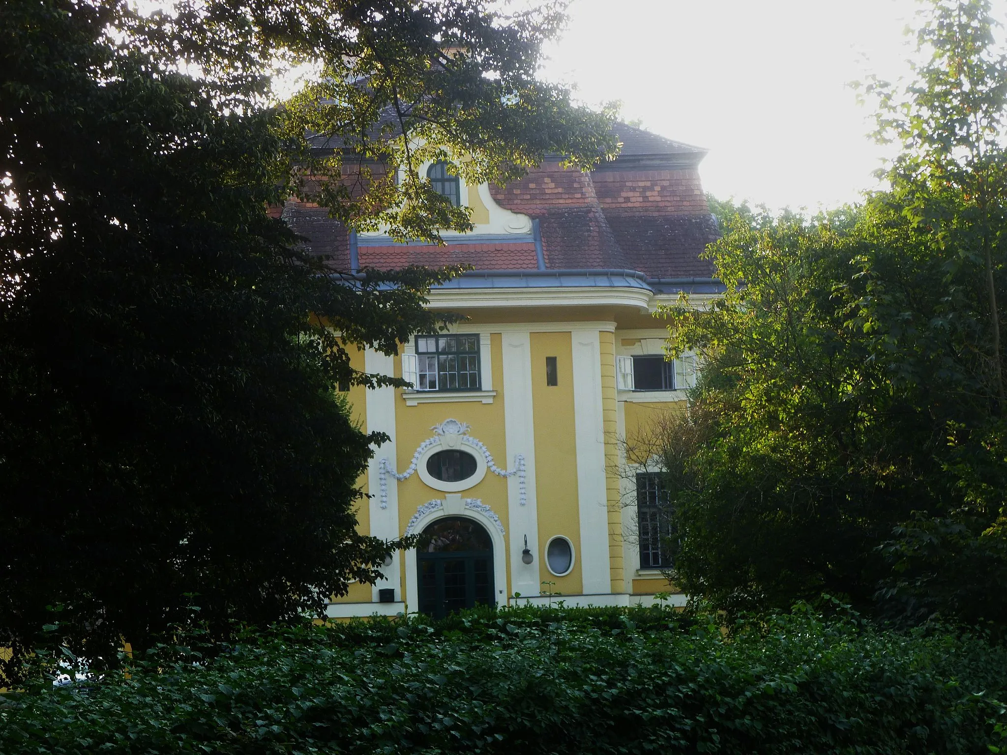 Photo showing: Schloss Auhof (Pupping)