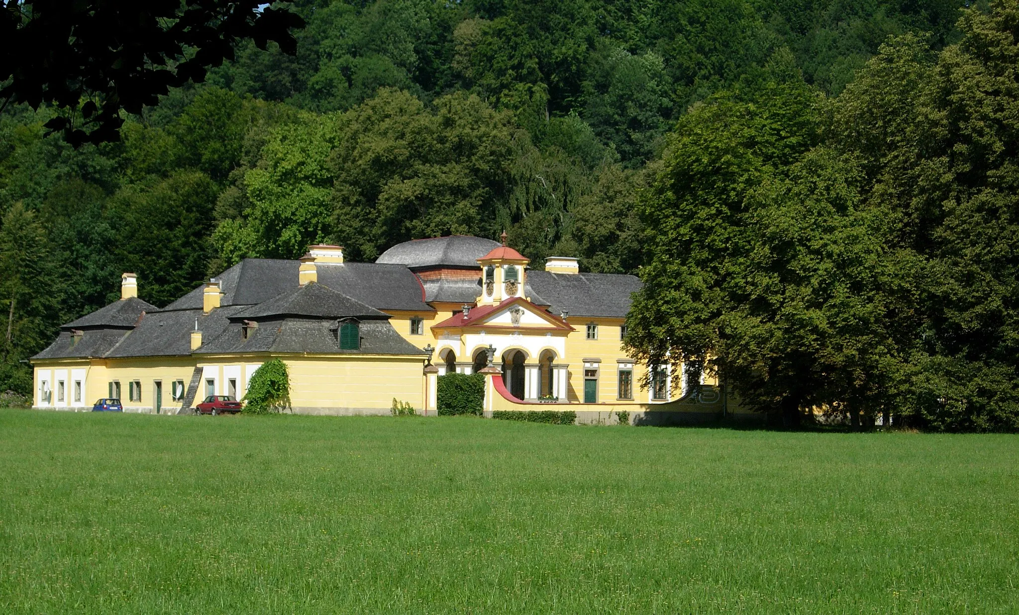 Photo showing: Schloss Neu-Wartenburg near Timelkam and Vöcklabruck in Upper Austria