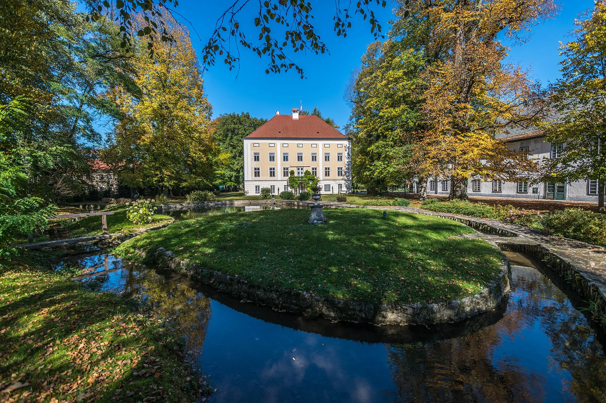 Photo showing: Schloss Oberweis (Laakirchen)