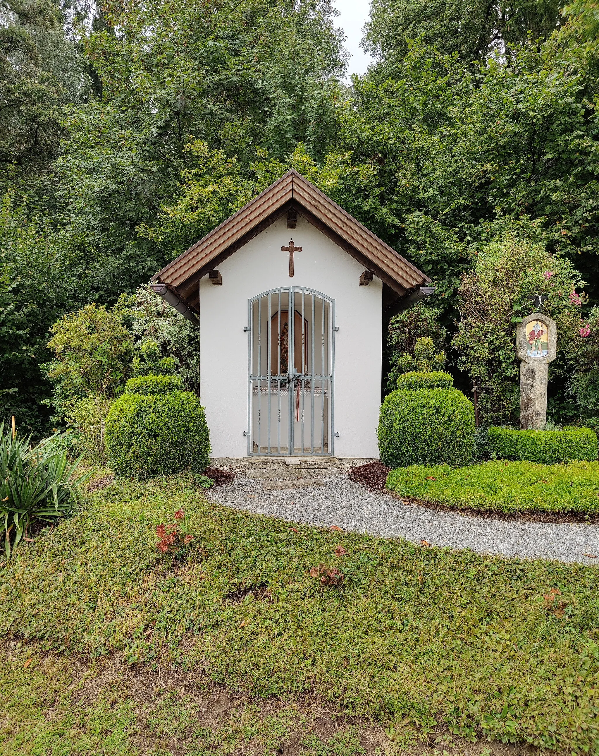 Photo showing: Lämmersdorfer Kapelle bei Lämmersdorf, Gemeinde Untergriesbach, Landkreis Passau, Niederbayern, Deutschland