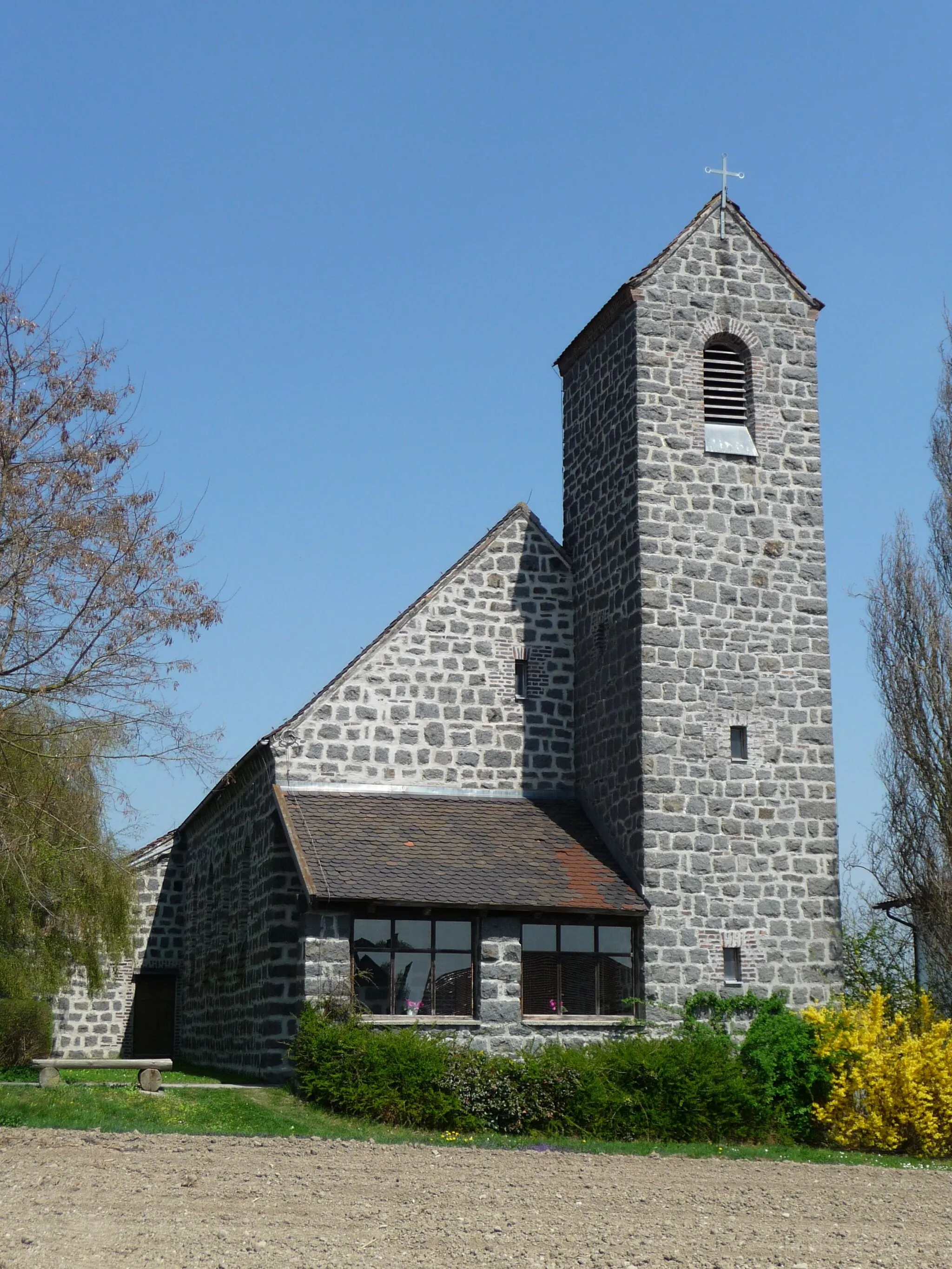 Photo showing: Die Filialkirche St. Konrad in Rehschaln