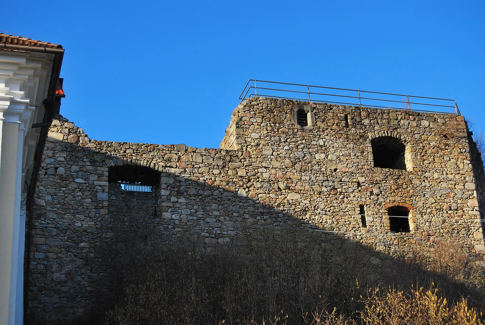 Photo showing: Ruins of the Castle Riedegg near Gallneukirchen in Upper Austria.