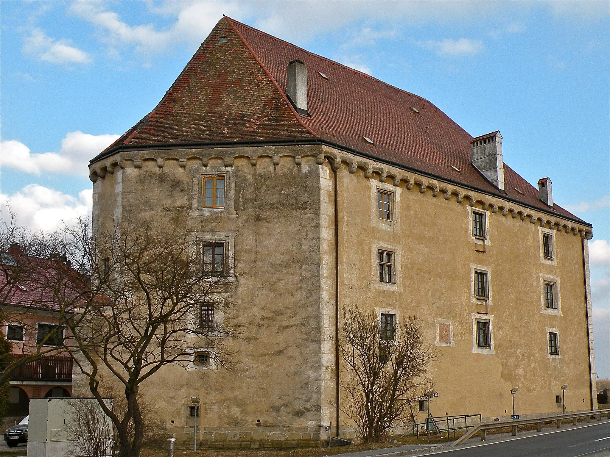 Photo showing: Südwestansicht von Schloss Pragstein in Mauthausen im Bezirk Perg in Oberösterreich