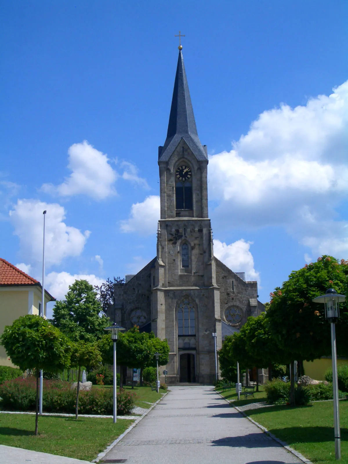 Photo showing: St.-Anna-Church in Pregarten