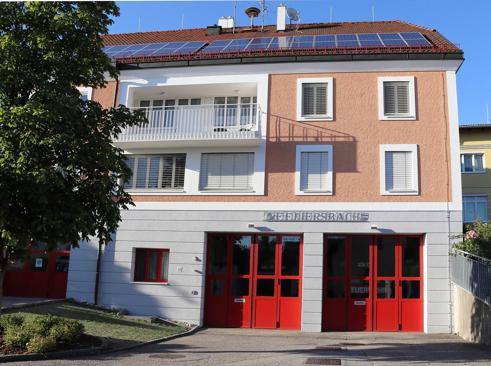 Photo showing: Feuerwehrhaus der Freiwilligen Feuerwehr Diersbach