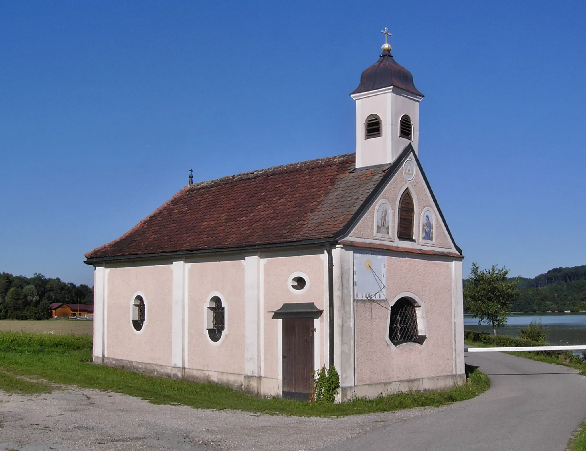 Photo showing: Steyr Rieplfeldstraße, Kapelle Maria Winkling, Südwestansicht

This media shows the protected monument with the number 114567 in Austria. (Commons, de, Wikidata)