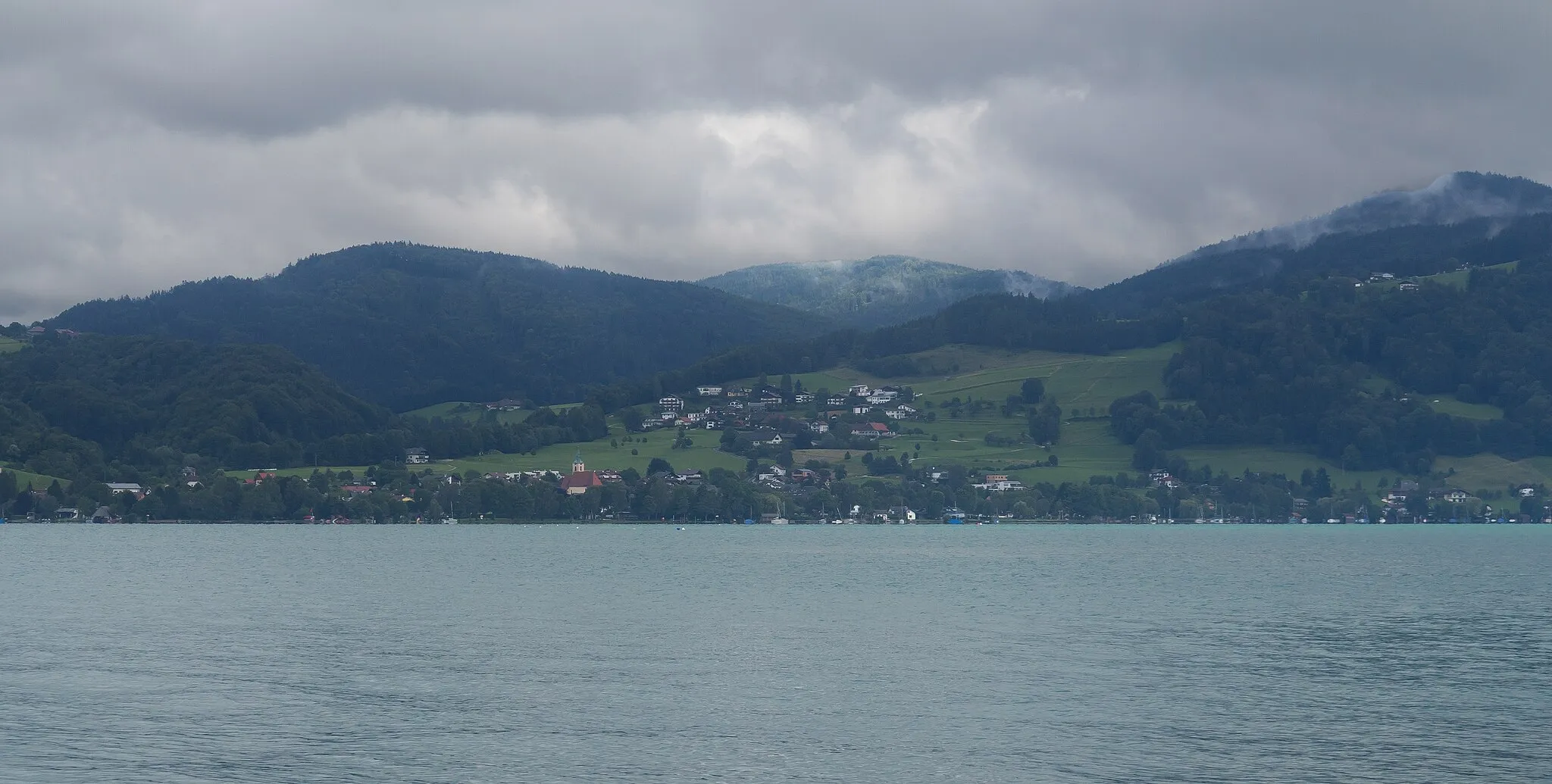 Photo showing: Weyregg am Attersee, from Attersee am Attersee