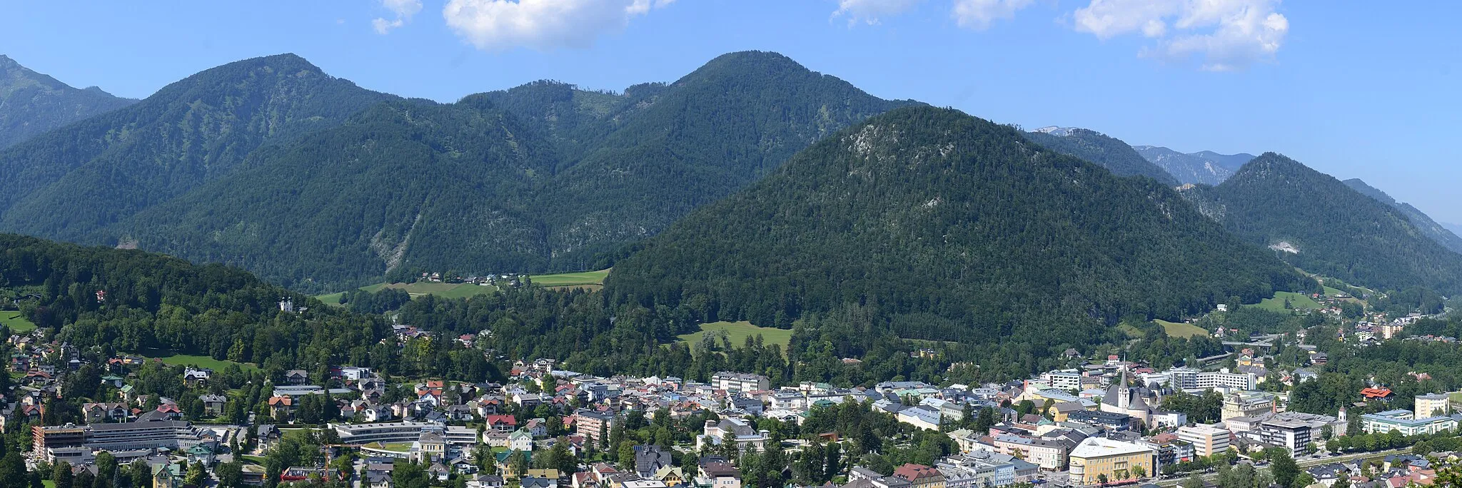 Photo showing: Blick vom Siriuskogl auf Bad Ischl