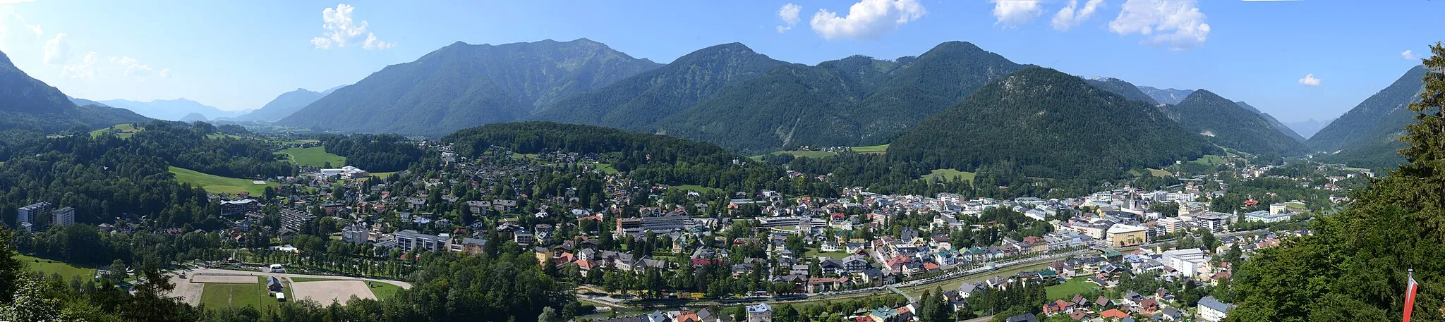 Photo showing: Blick vom Siriuskogl auf Bad Ischl