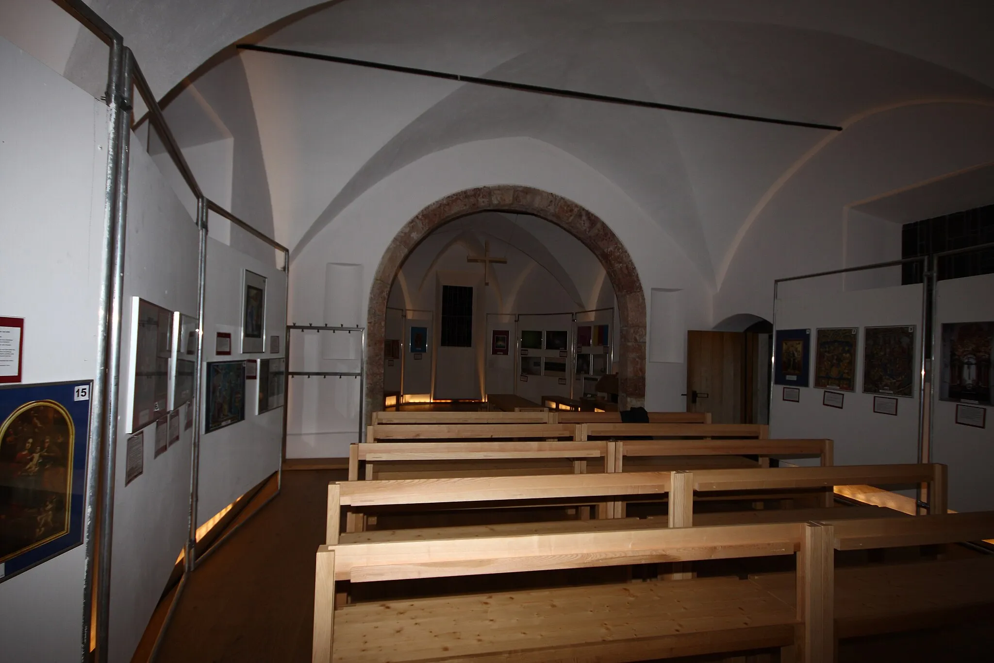 Photo showing: Karner, Annakapelle