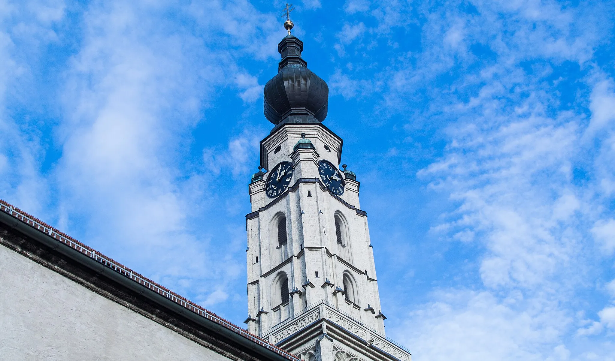 Photo showing: Sankt Stephan in Braunau am Inn, Kirchturm.