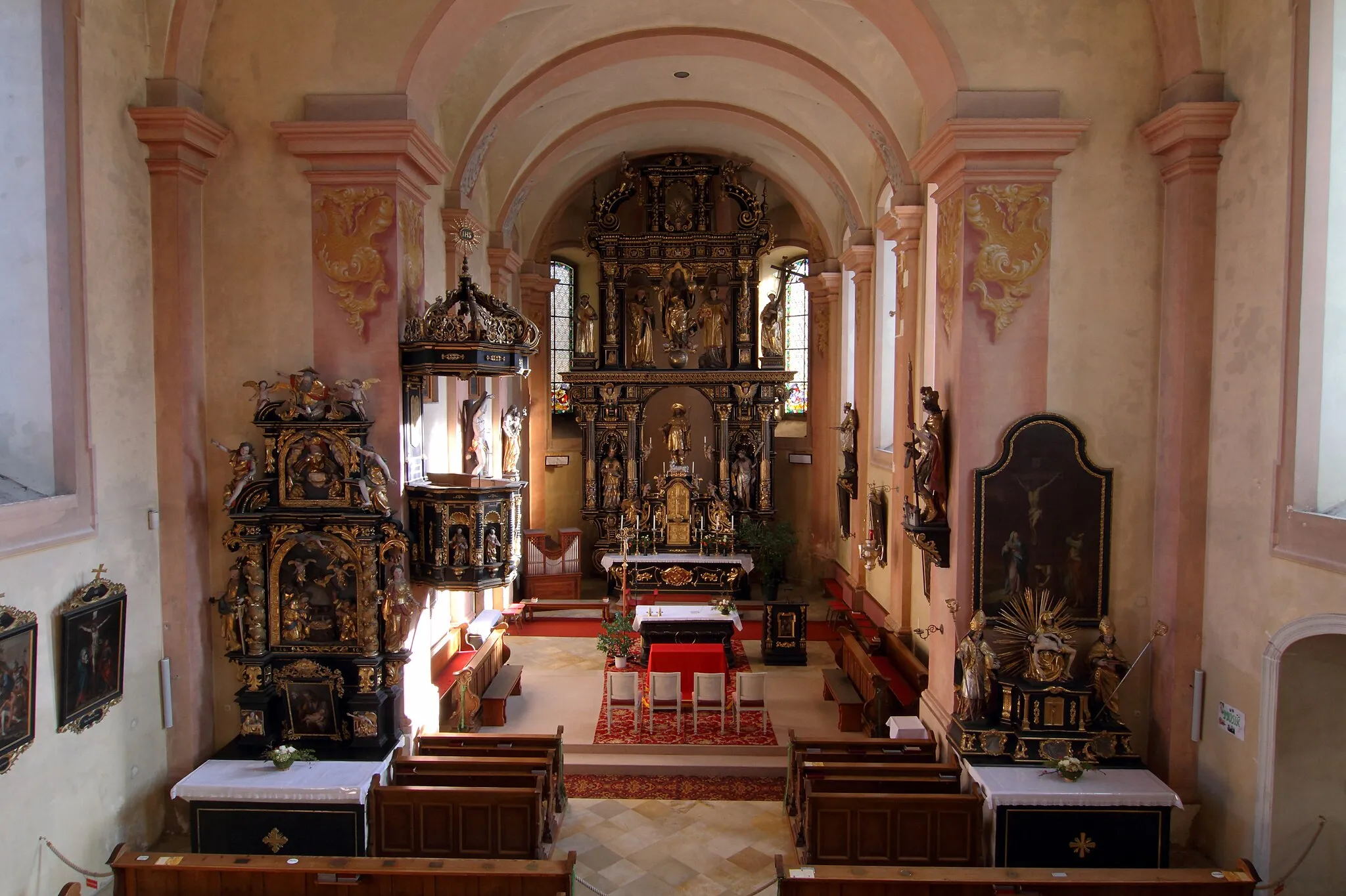 Photo showing: Saint James the Greater church in Grünau im Almtal from inside.
