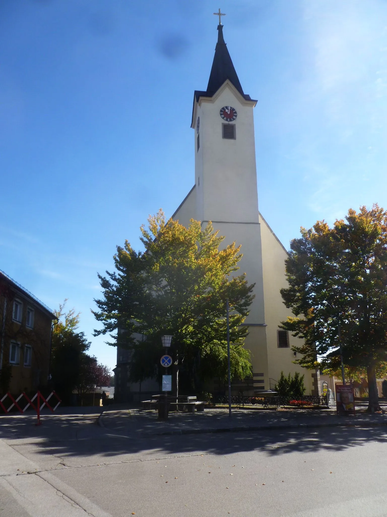 Photo showing: Kath. Pfarrkirche hl. Elisabeth