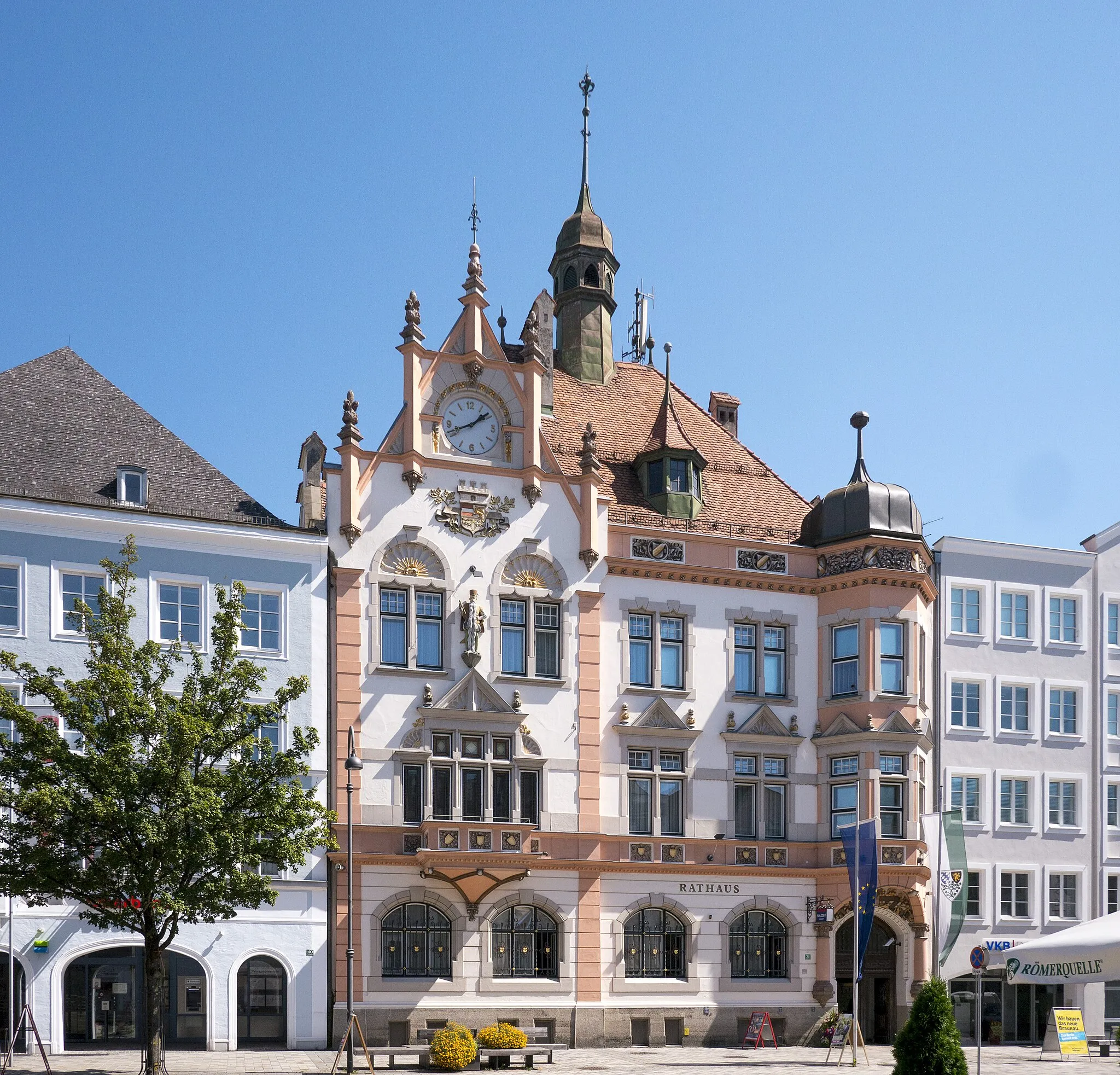 Photo showing: Rathaus