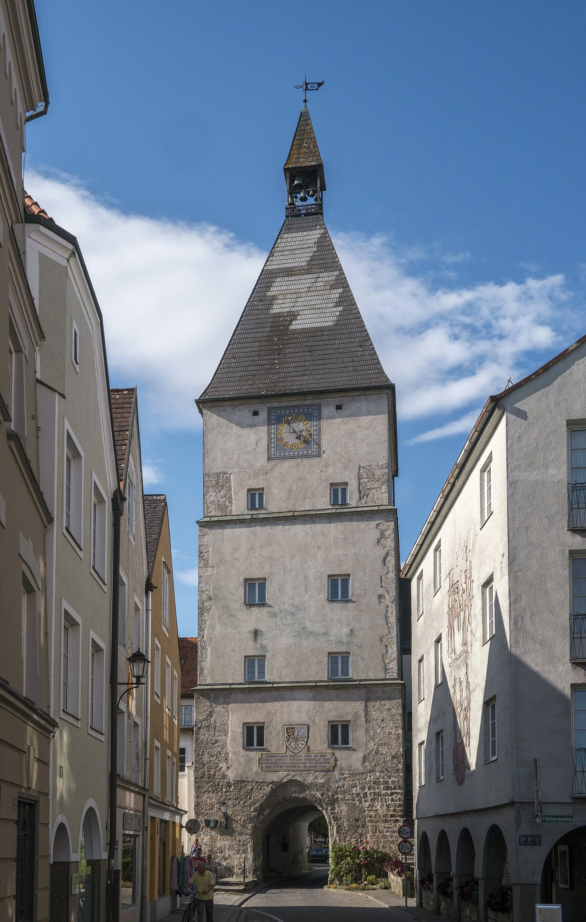 Photo showing: Stadttorturm, Salzburger Tor