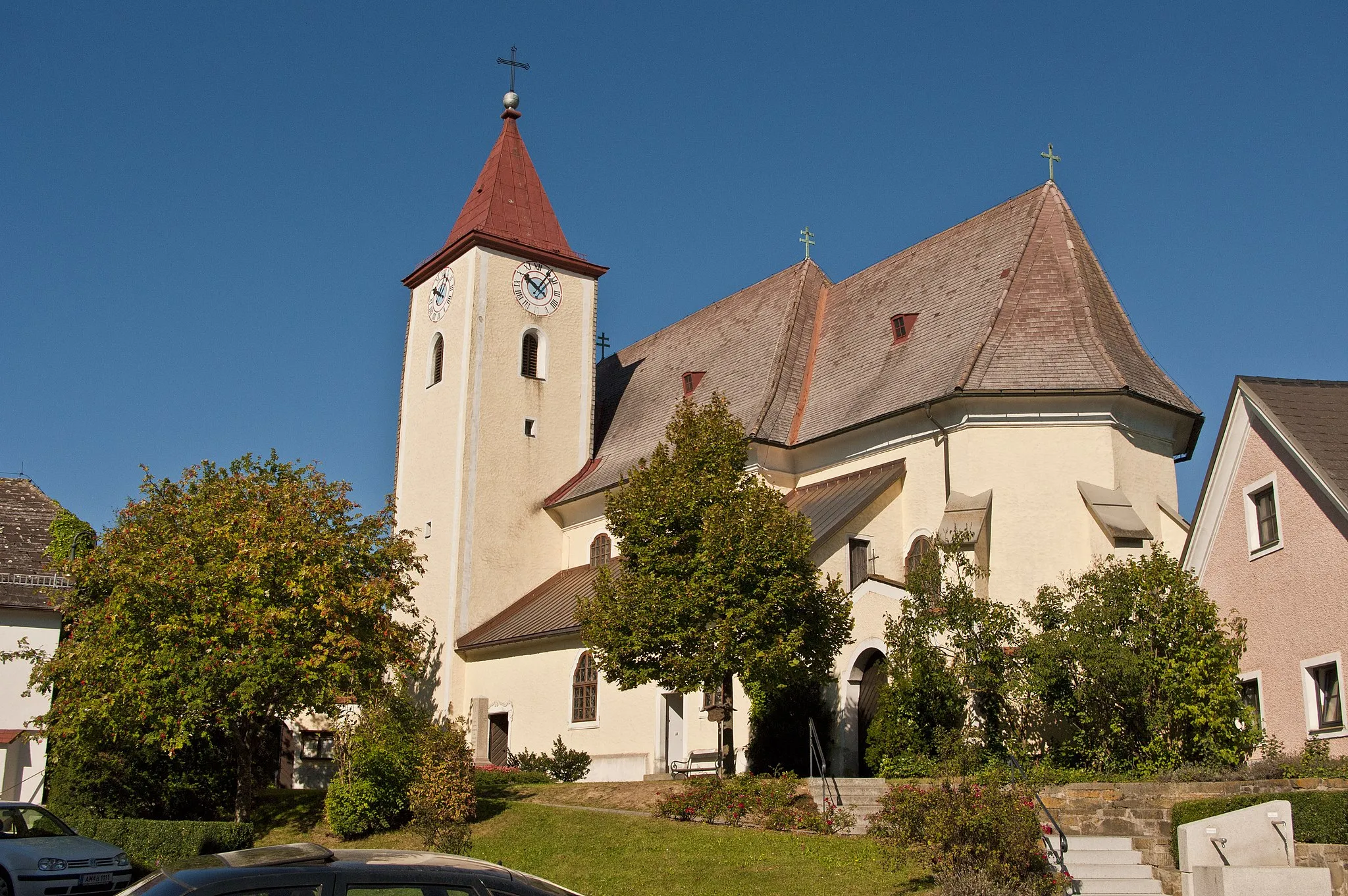 Photo showing: Kath. Pfarrkirche hl. Jakobus maior und Friedhof