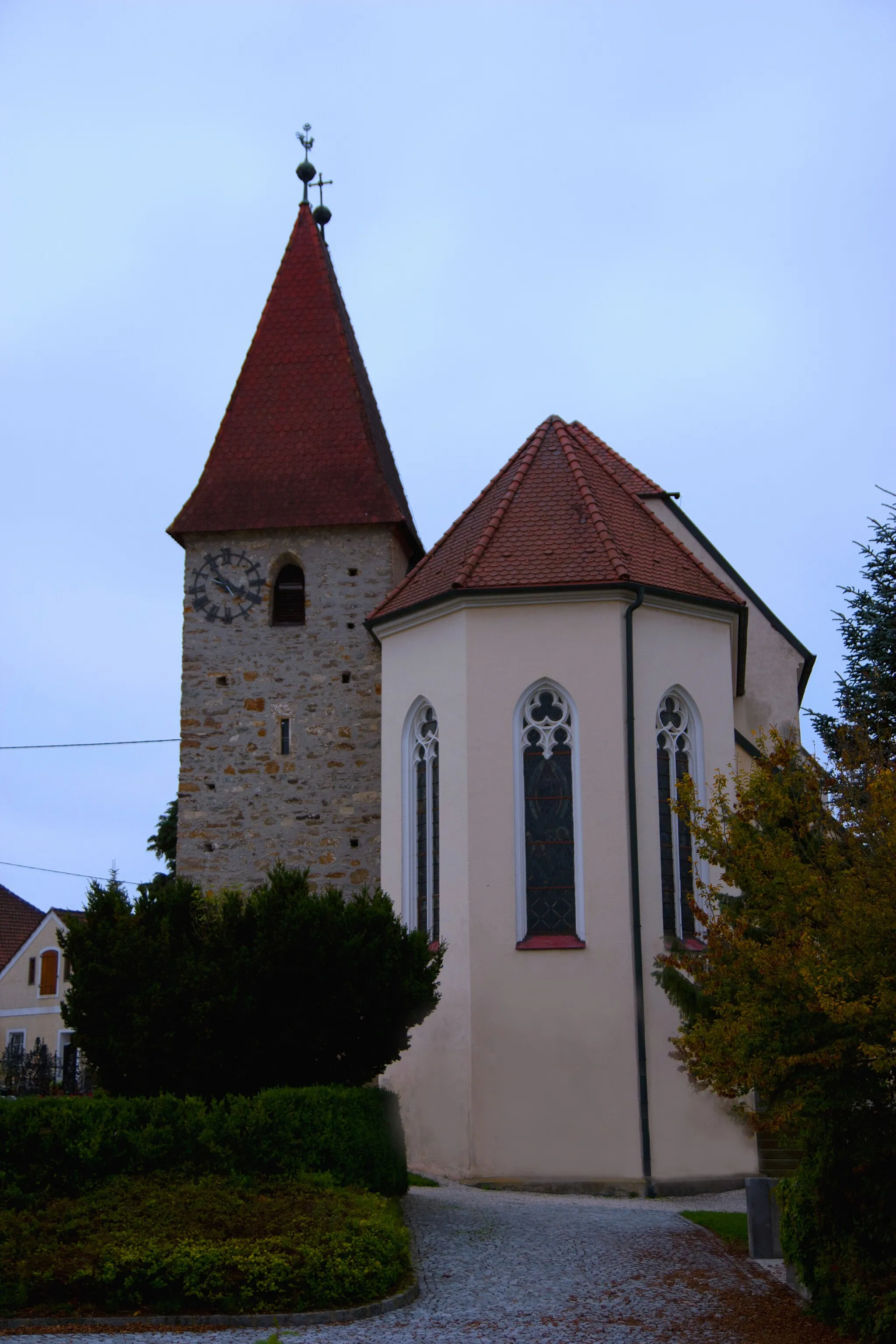 Photo showing: Kath. Pfarrkirche hl. Laurentius