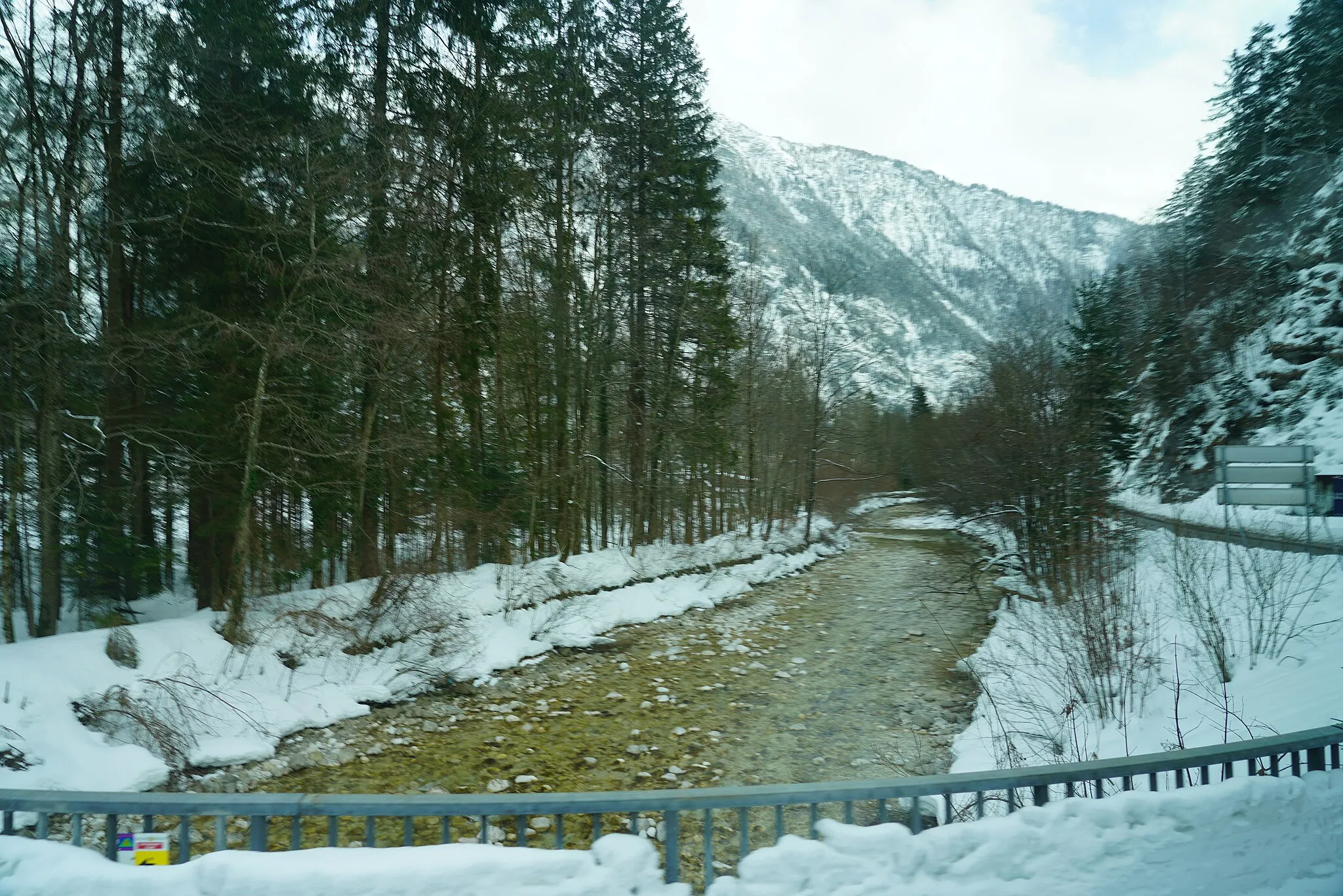 Photo showing: Hallstätter-See 哈爾施塔特湖

Hallstatt 哈爾施塔特