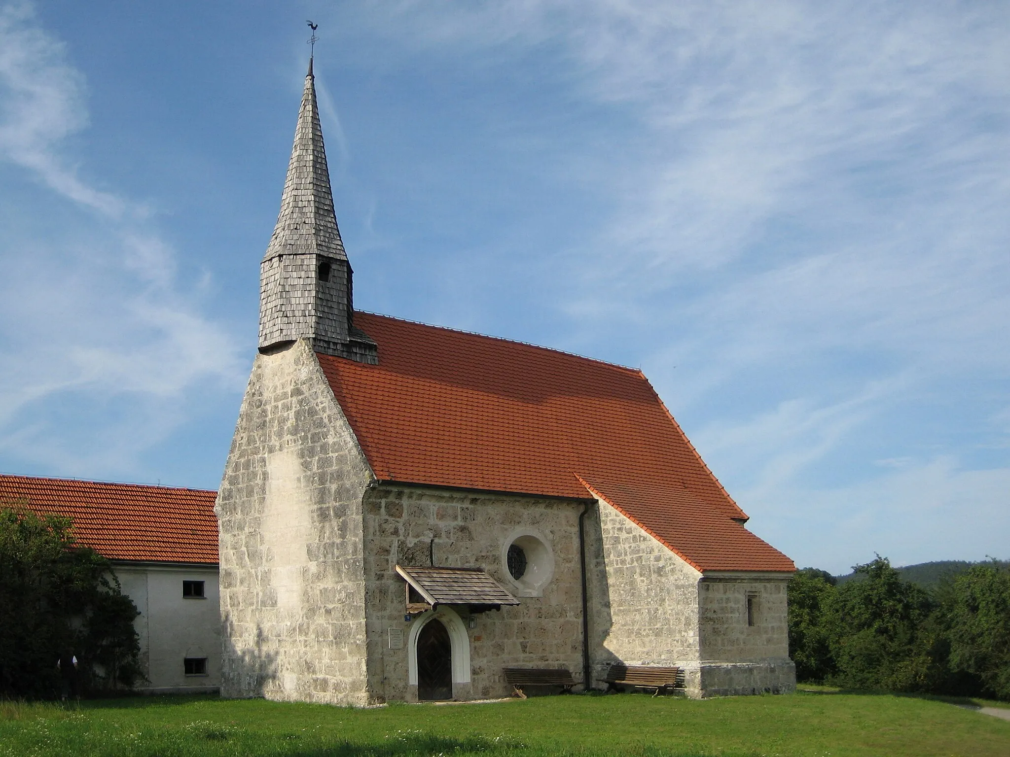 Photo showing: Church at the birthplace of Pope Damasus II in Pildenau near Ering